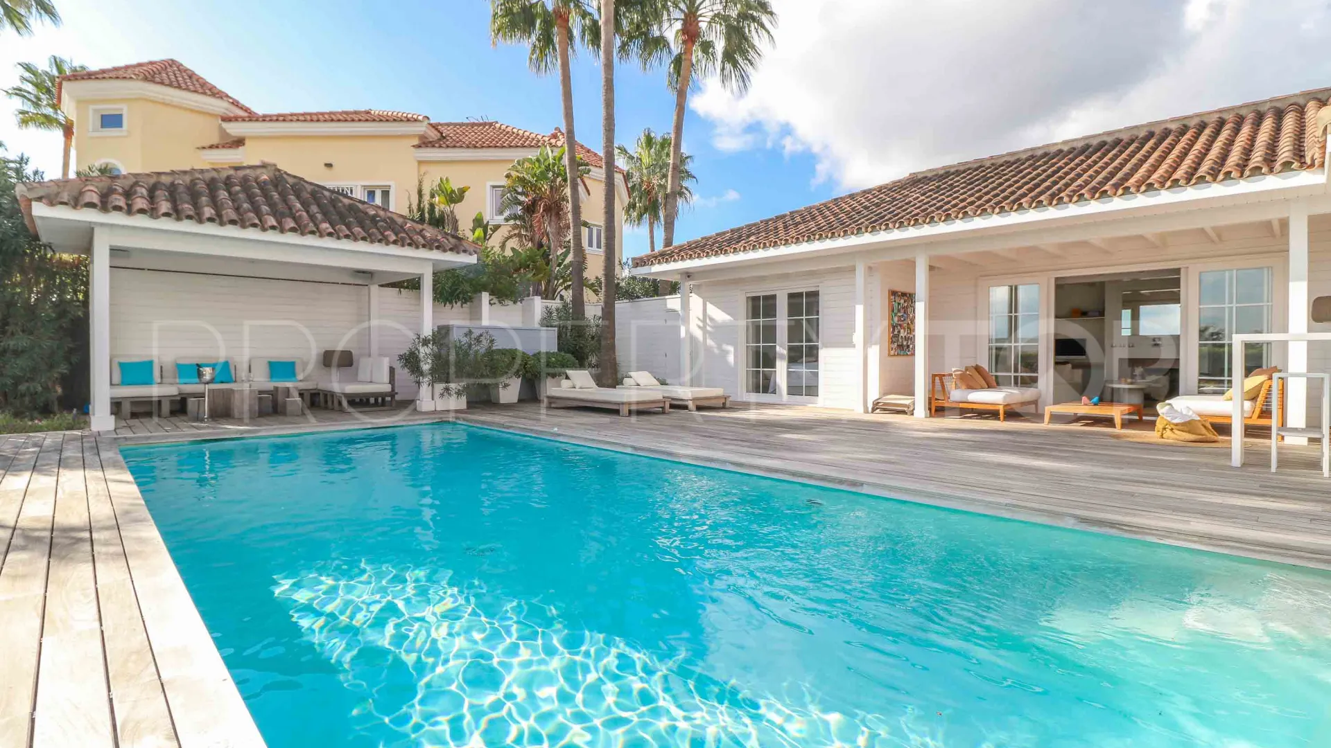 Villa con 4 dormitorios a la venta en La Alqueria