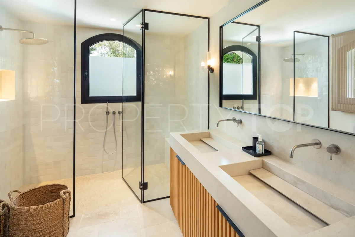 Villa en venta en Marbella Golden Mile