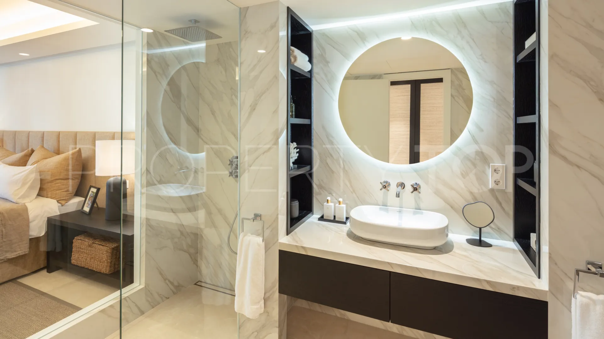 3 bedrooms Marina Puente Romano apartment for sale