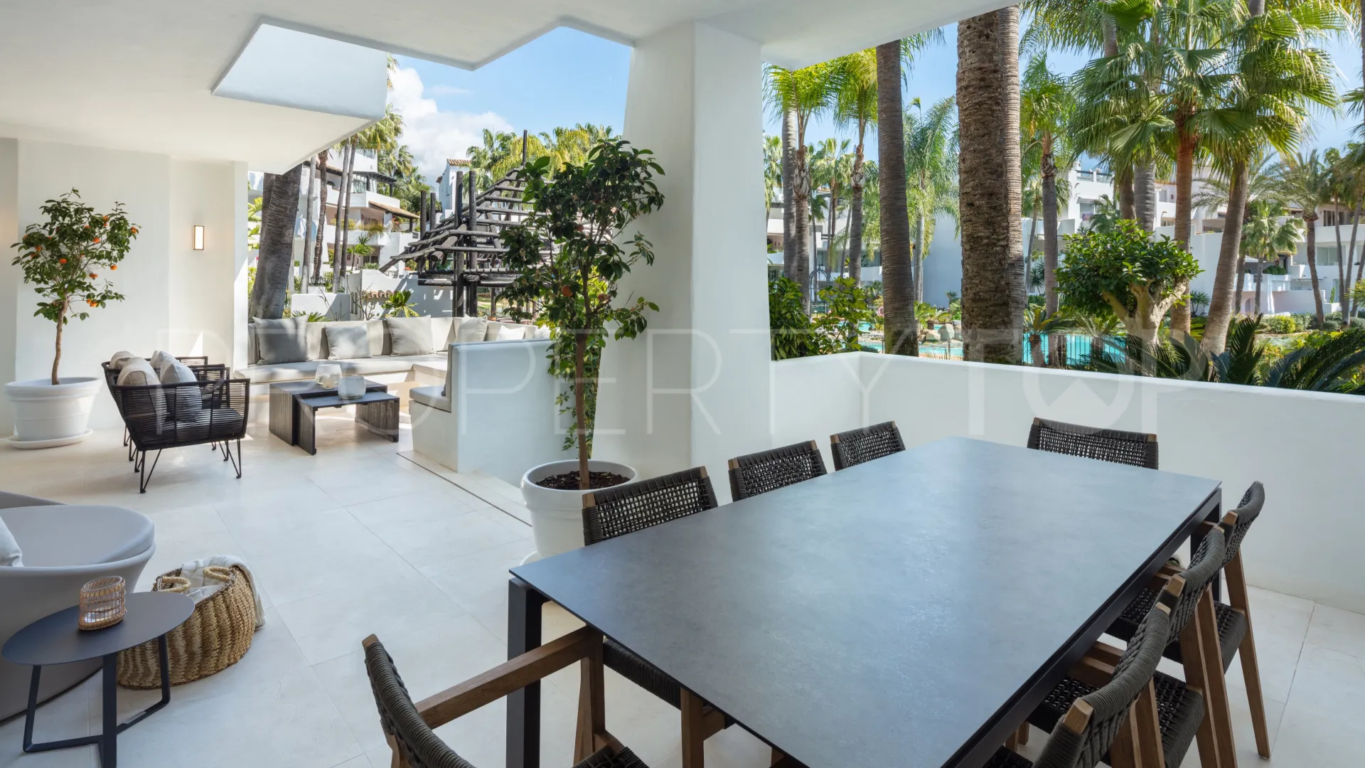 3 bedrooms Marina Puente Romano apartment for sale