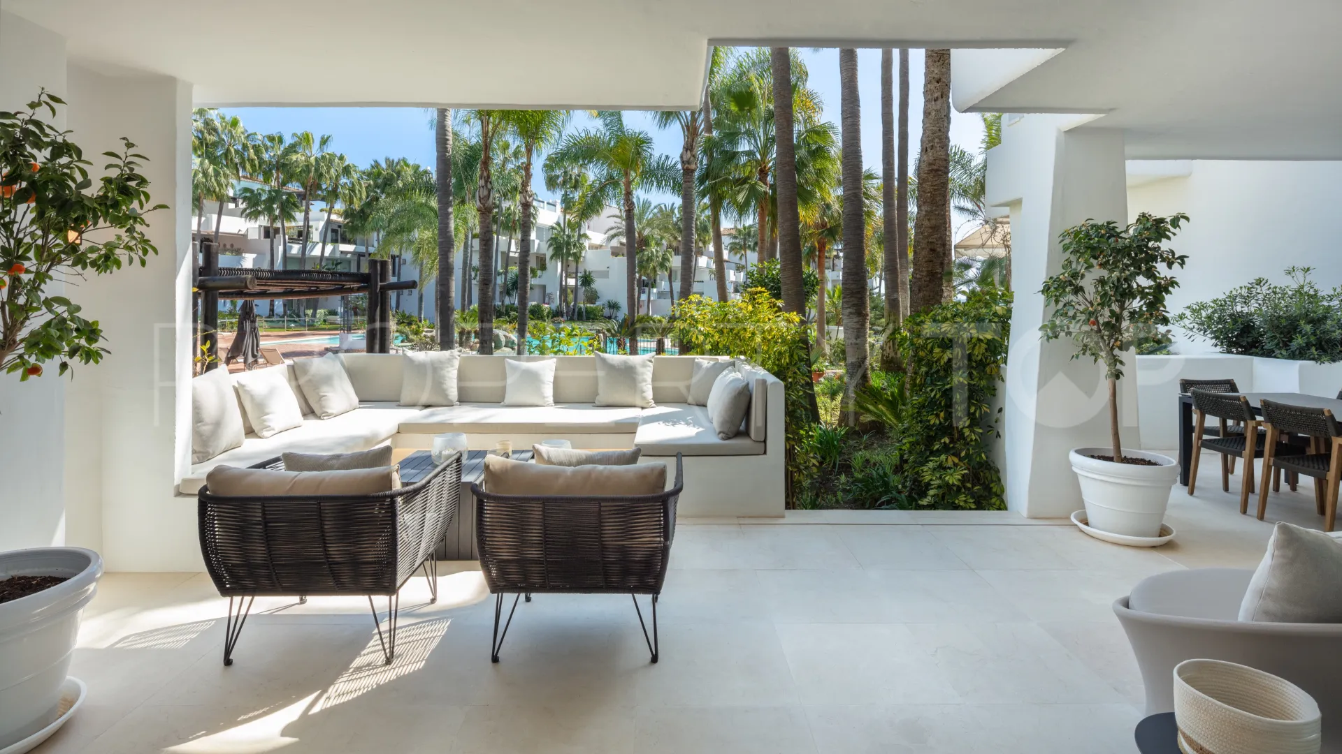 3 bedrooms Marina Puente Romano apartment for sale