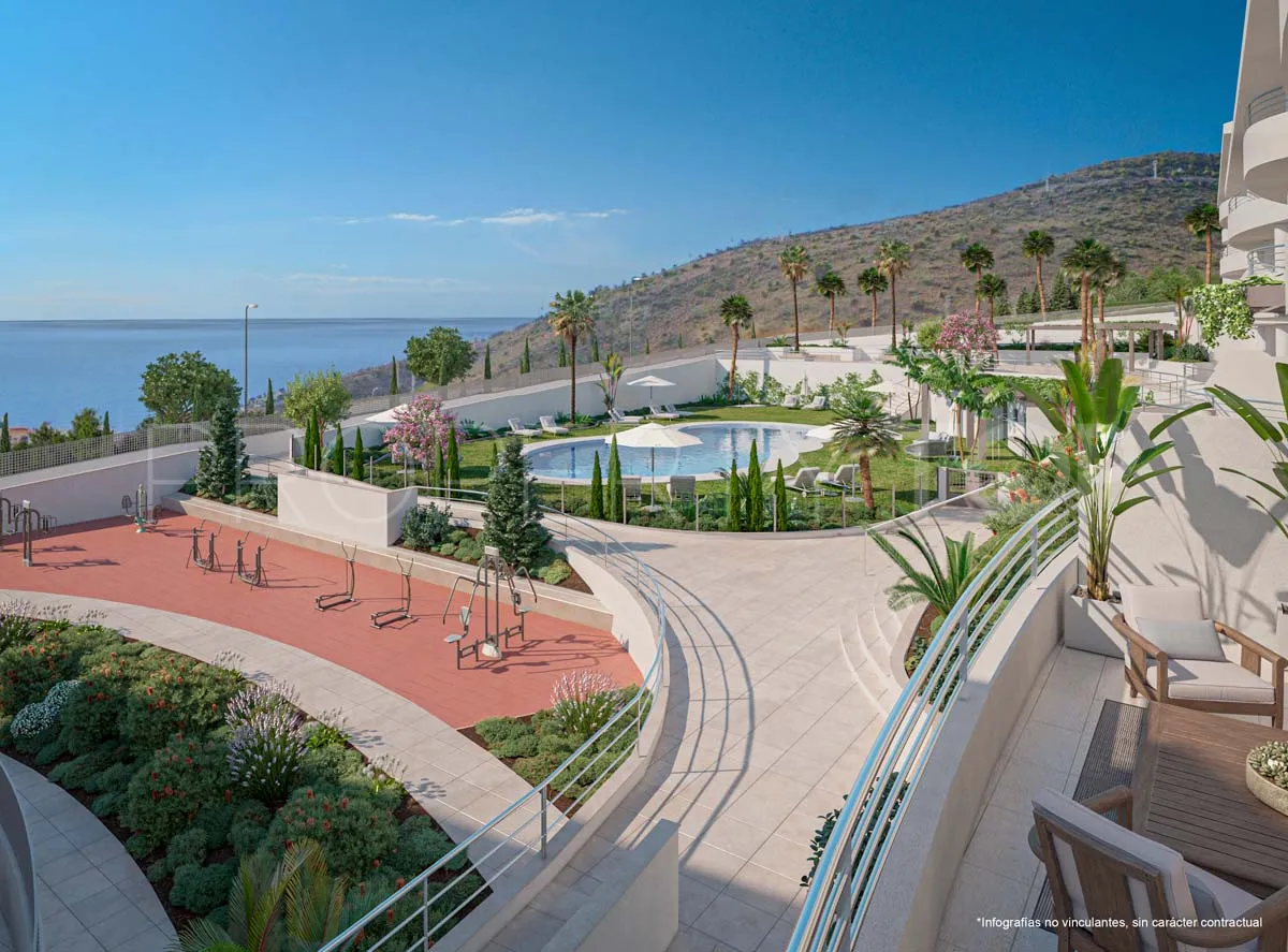 For sale 3 bedrooms ground floor apartment in Benalmadena