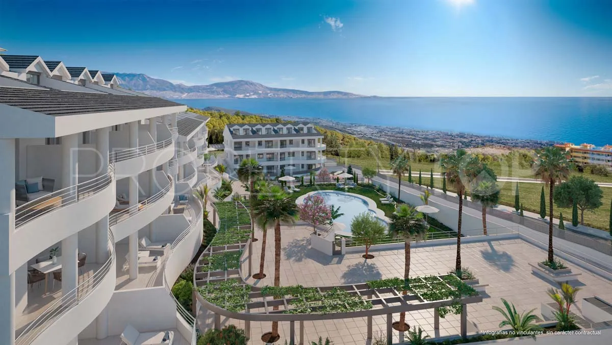 For sale 3 bedrooms ground floor apartment in Benalmadena