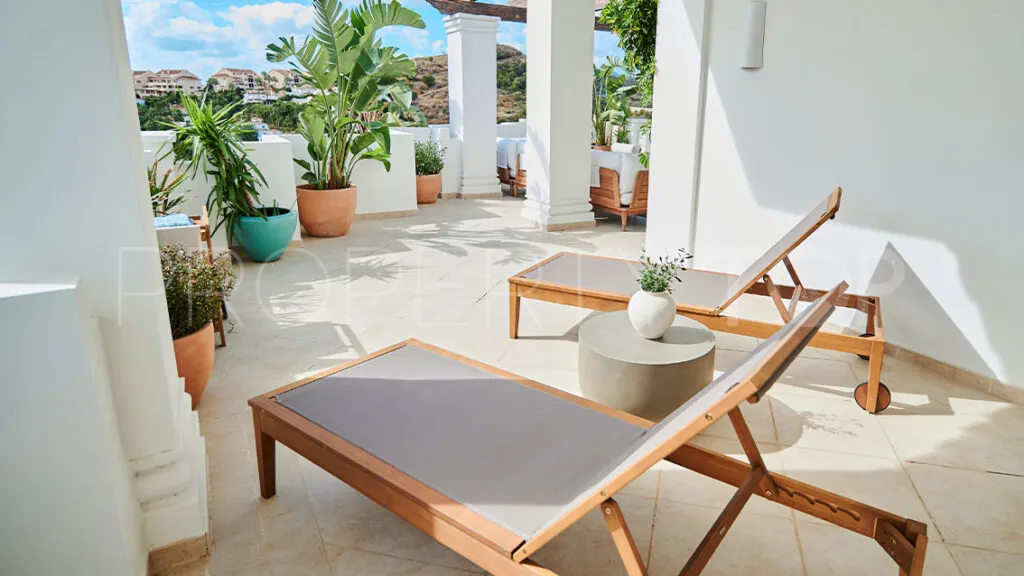 For sale 2 bedrooms ground floor apartment in Aloha