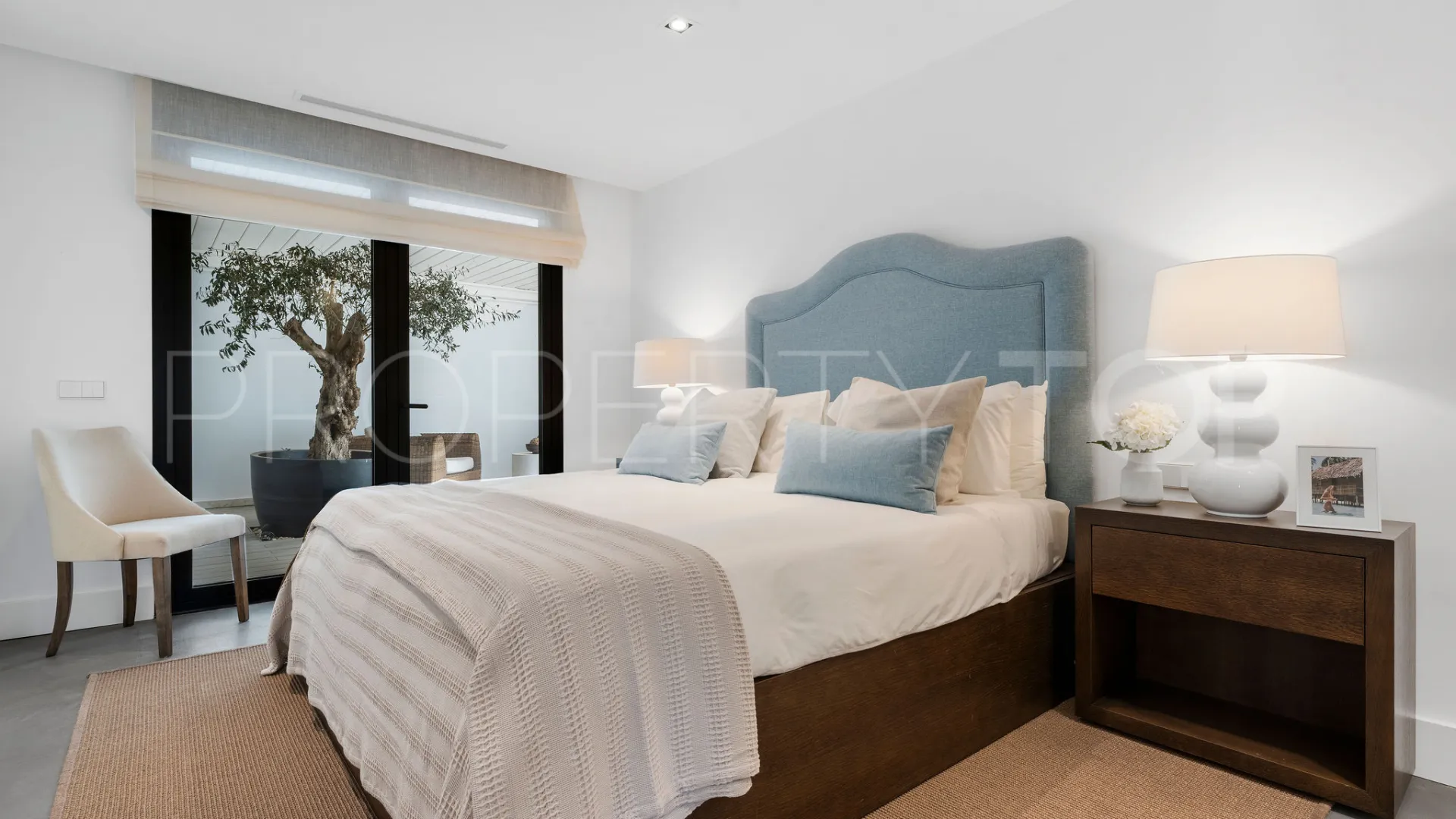 7 bedrooms villa in Los Naranjos for sale