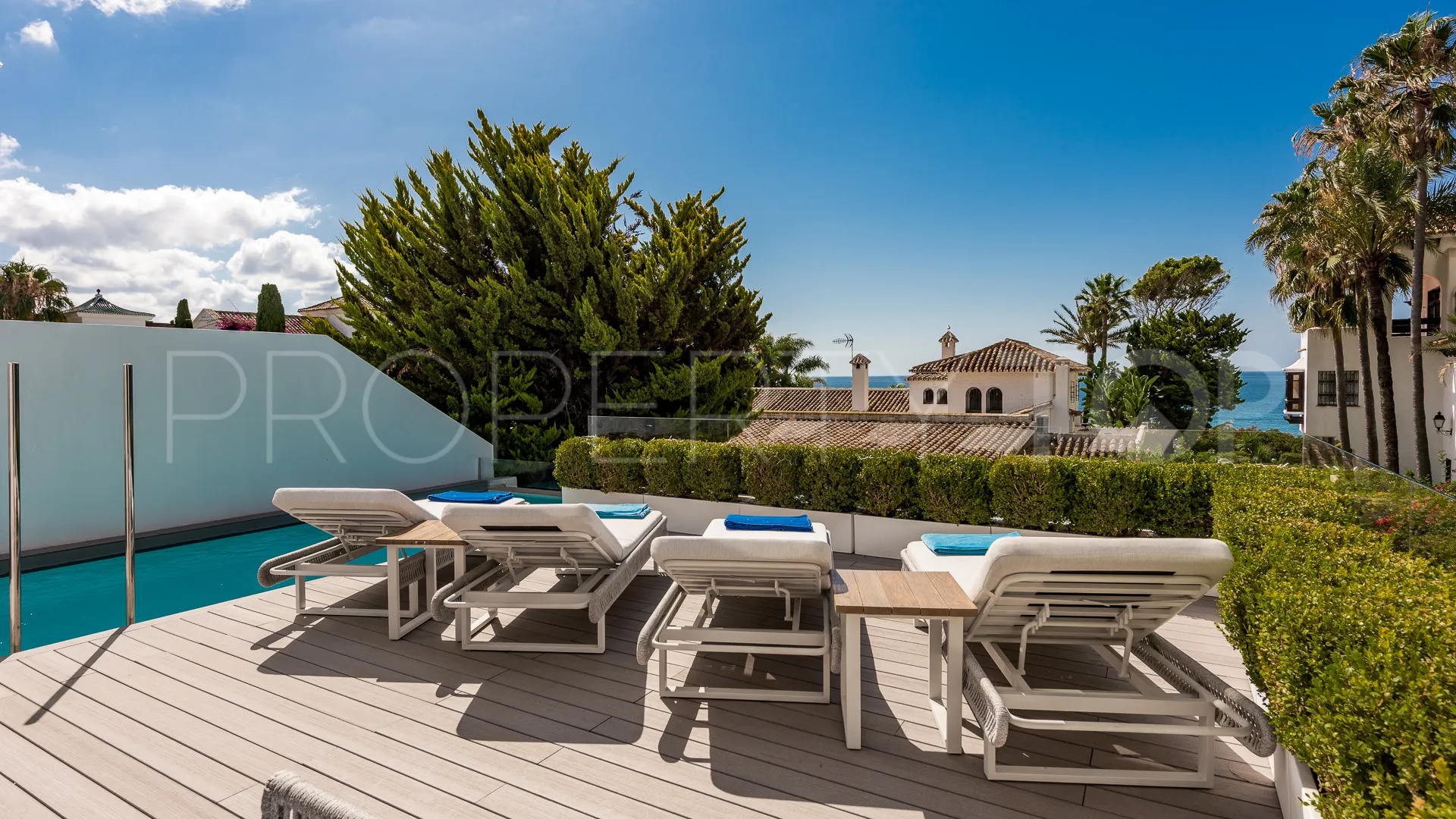 4 bedrooms villa in Puente Romano for sale