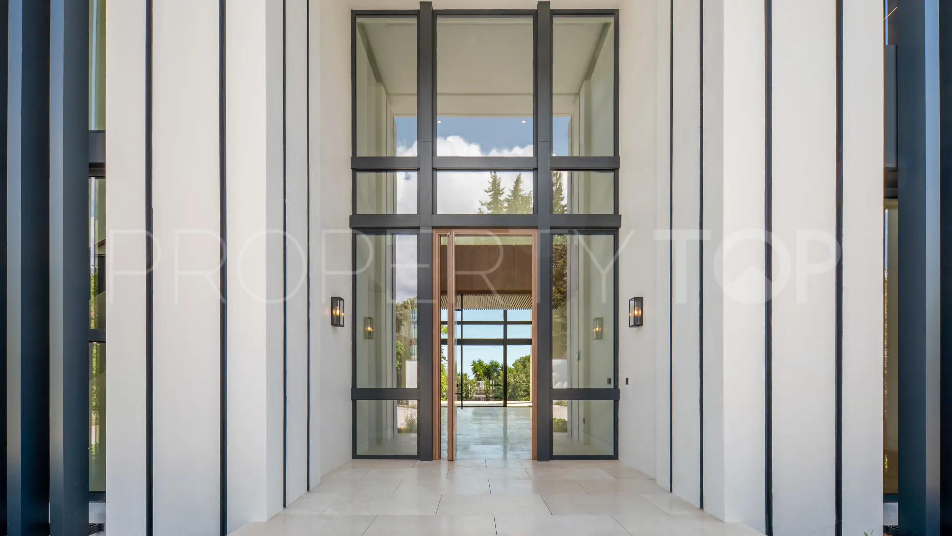 For sale Rocio de Nagüeles villa with 6 bedrooms