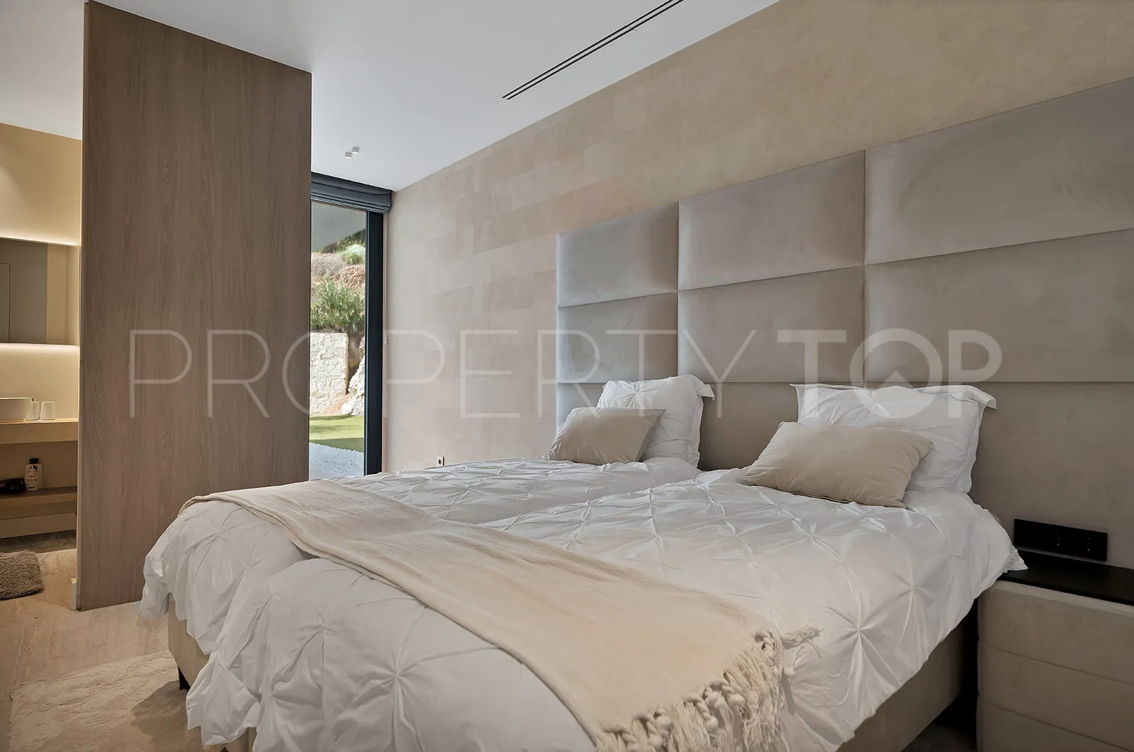 7 bedrooms villa for sale in Monte Mayor