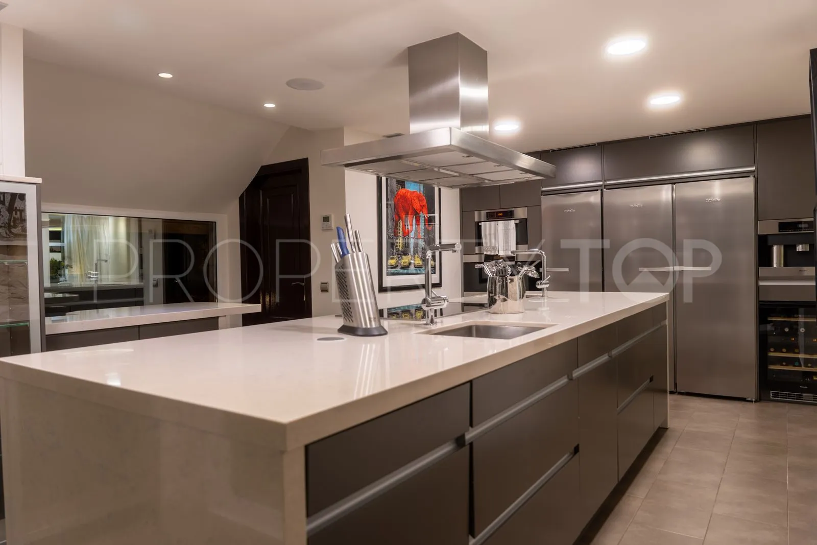 Se vende villa con 5 dormitorios en La Quinta