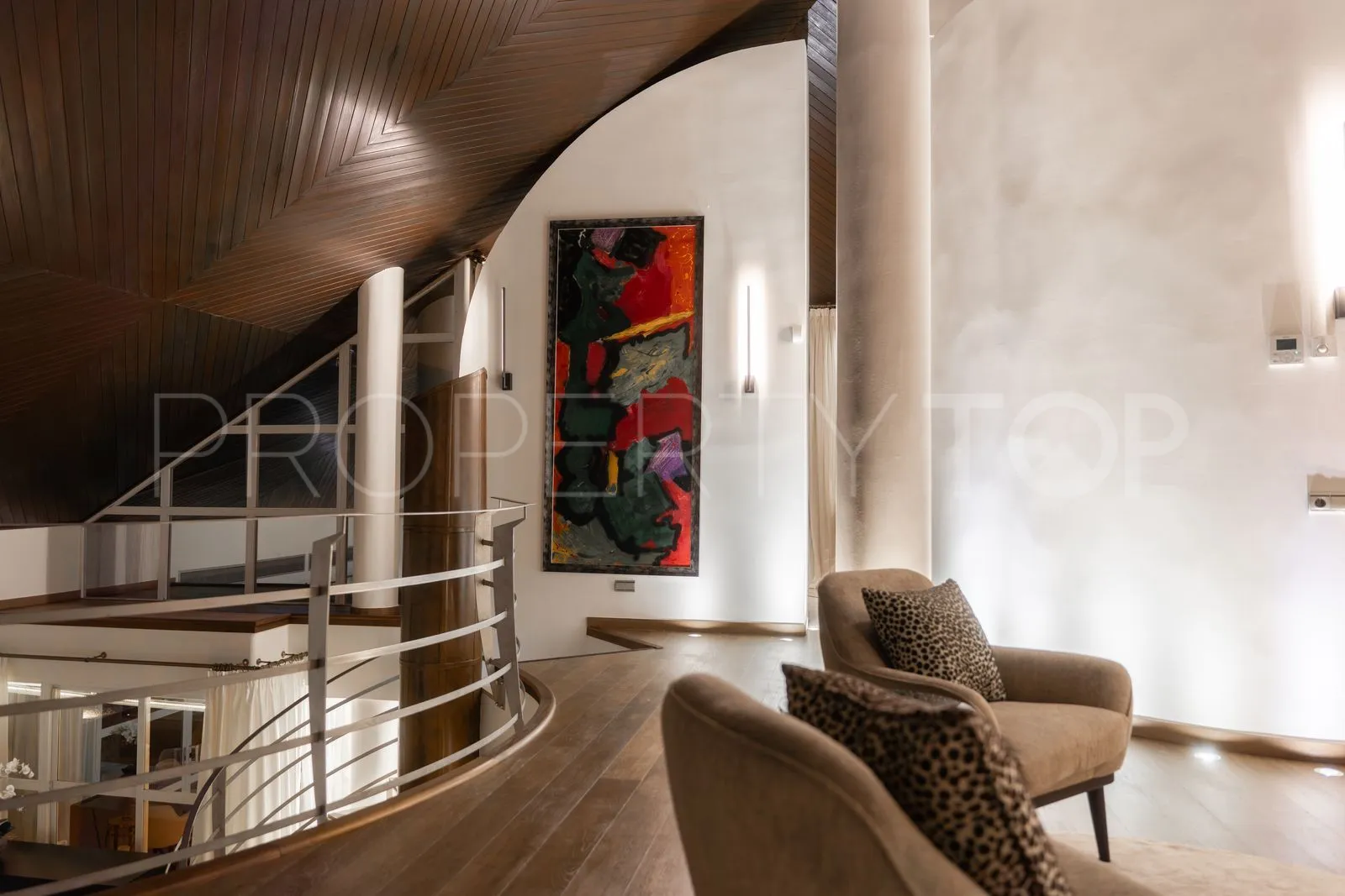 Se vende villa con 5 dormitorios en La Quinta