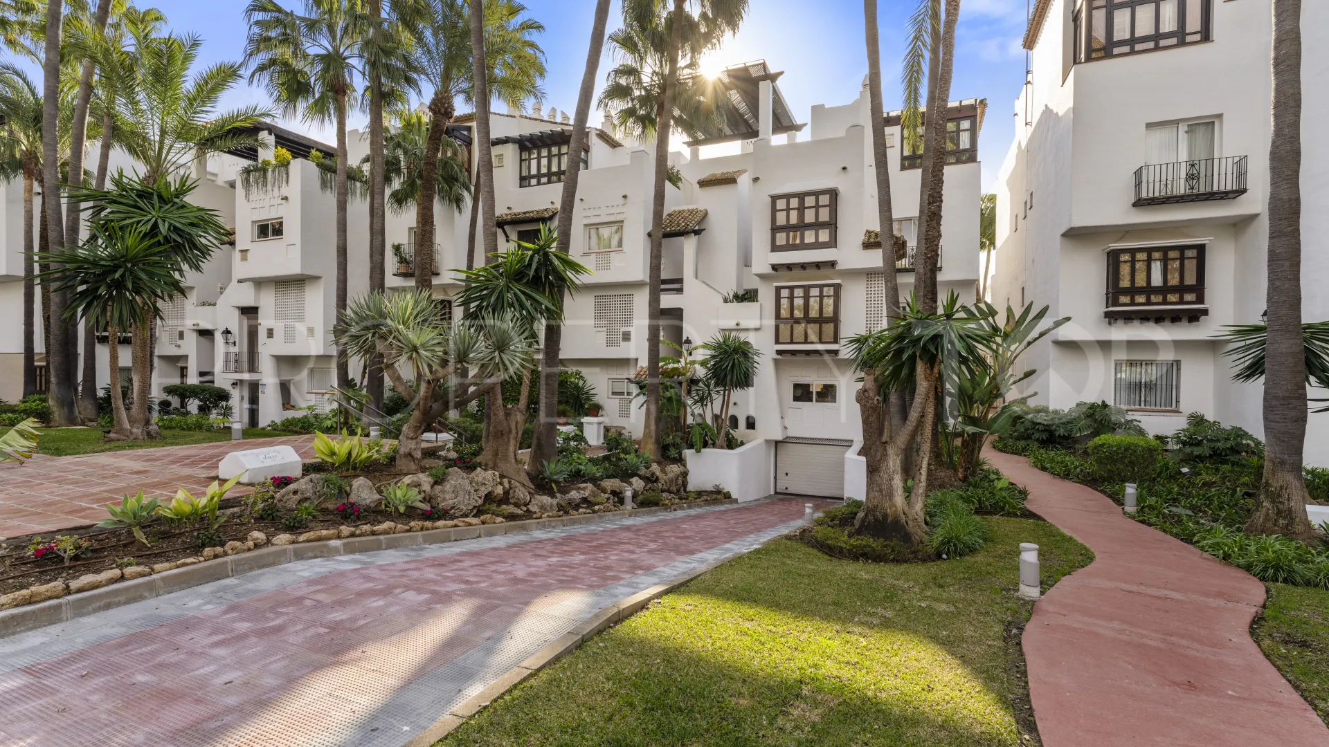 Marina Puente Romano 3 bedrooms apartment for sale