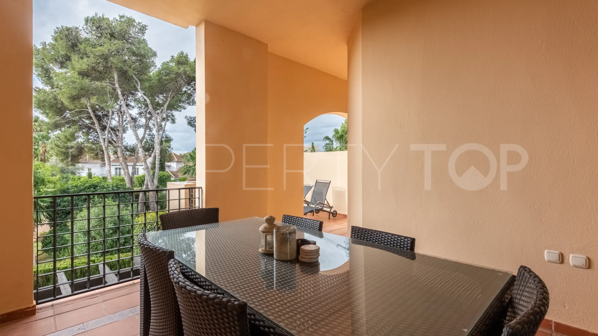 Buy Las Mimosas 2 bedrooms apartment