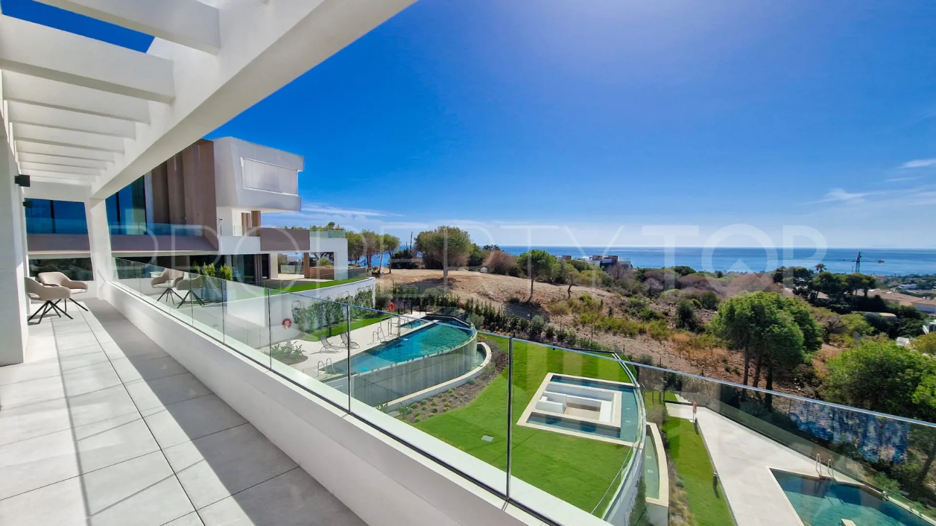 Cabopino 4 bedrooms penthouse for sale