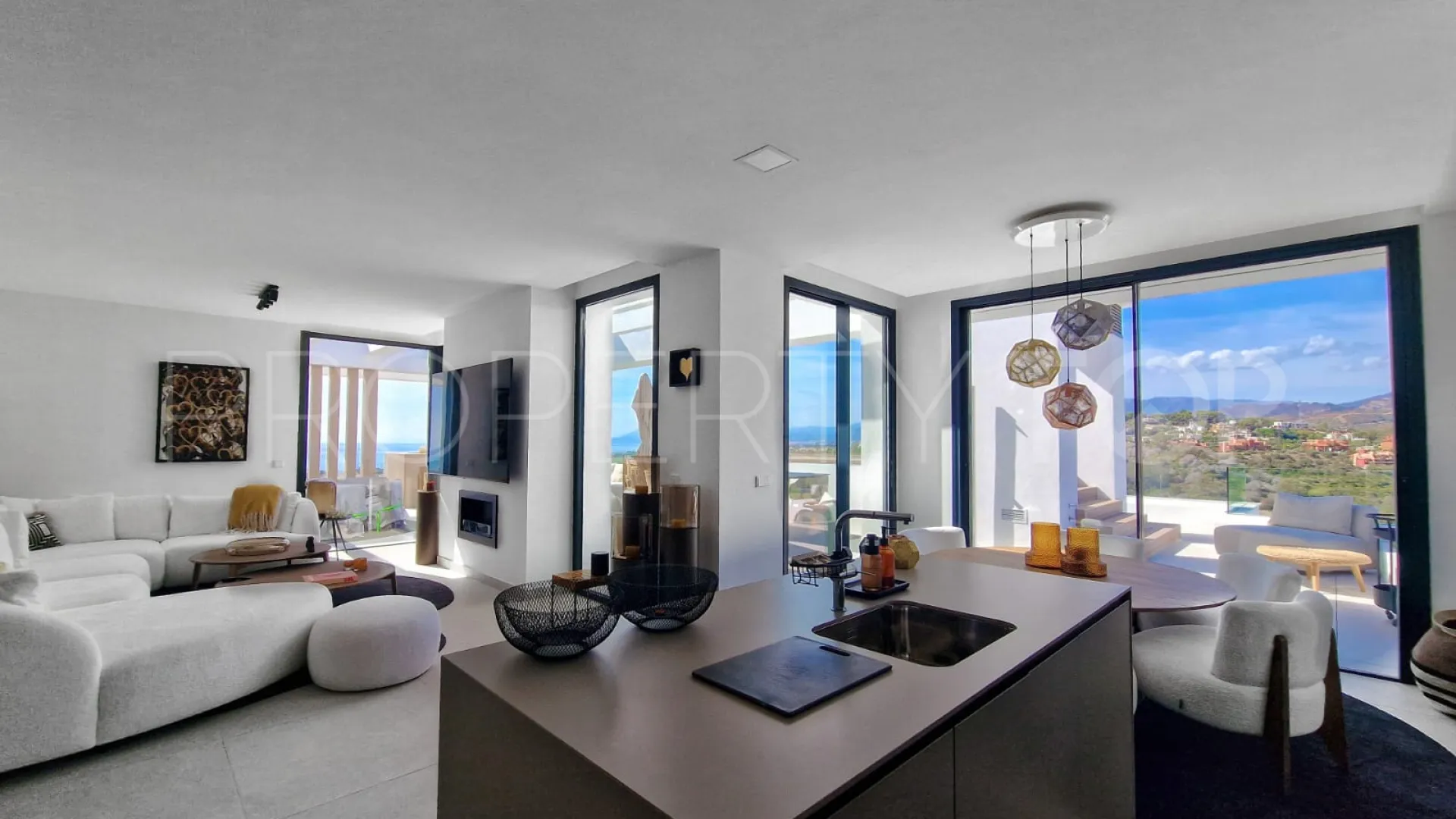 Cabopino 4 bedrooms penthouse for sale