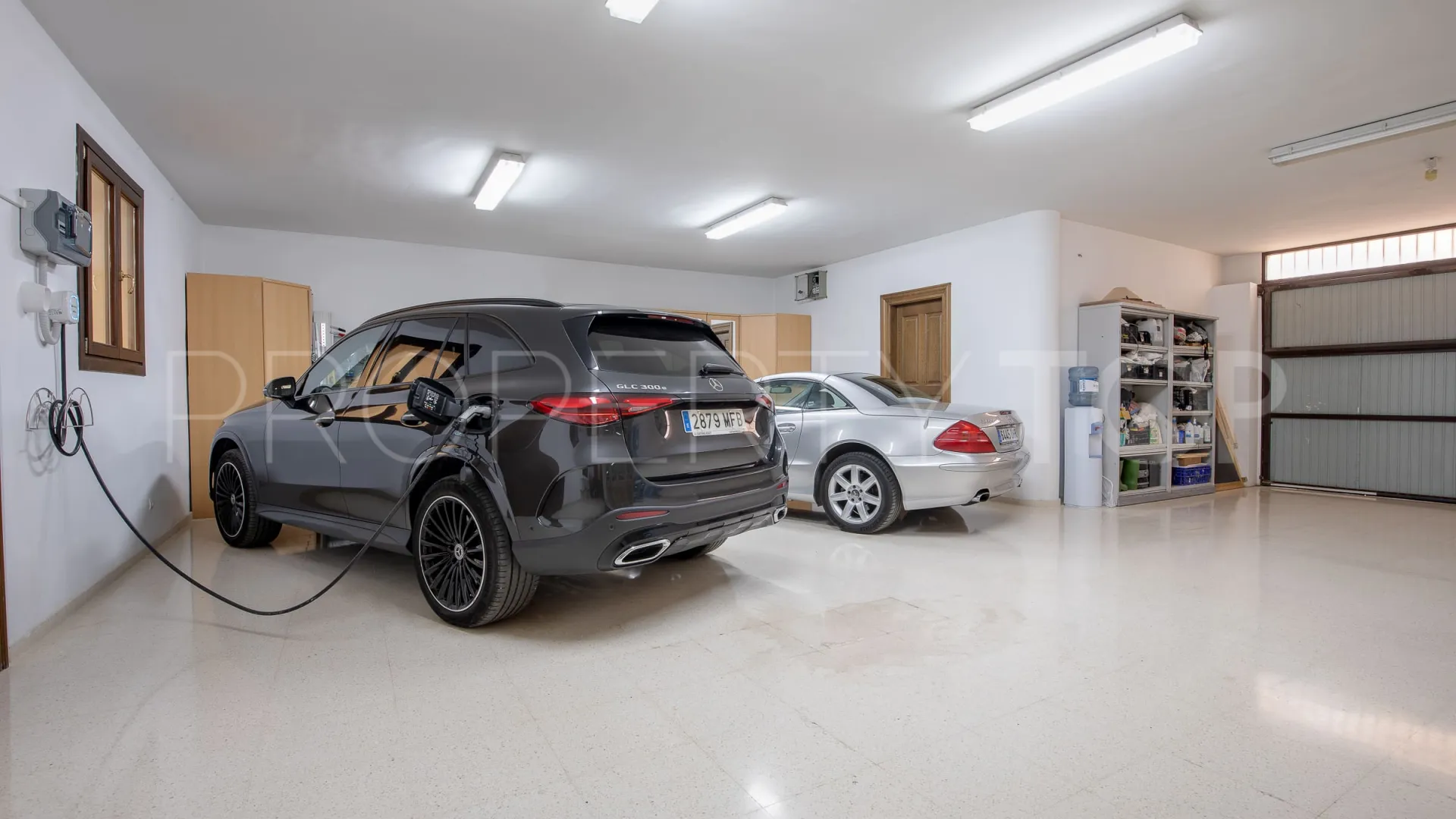 Villa con 6 dormitorios en venta en Los Arqueros