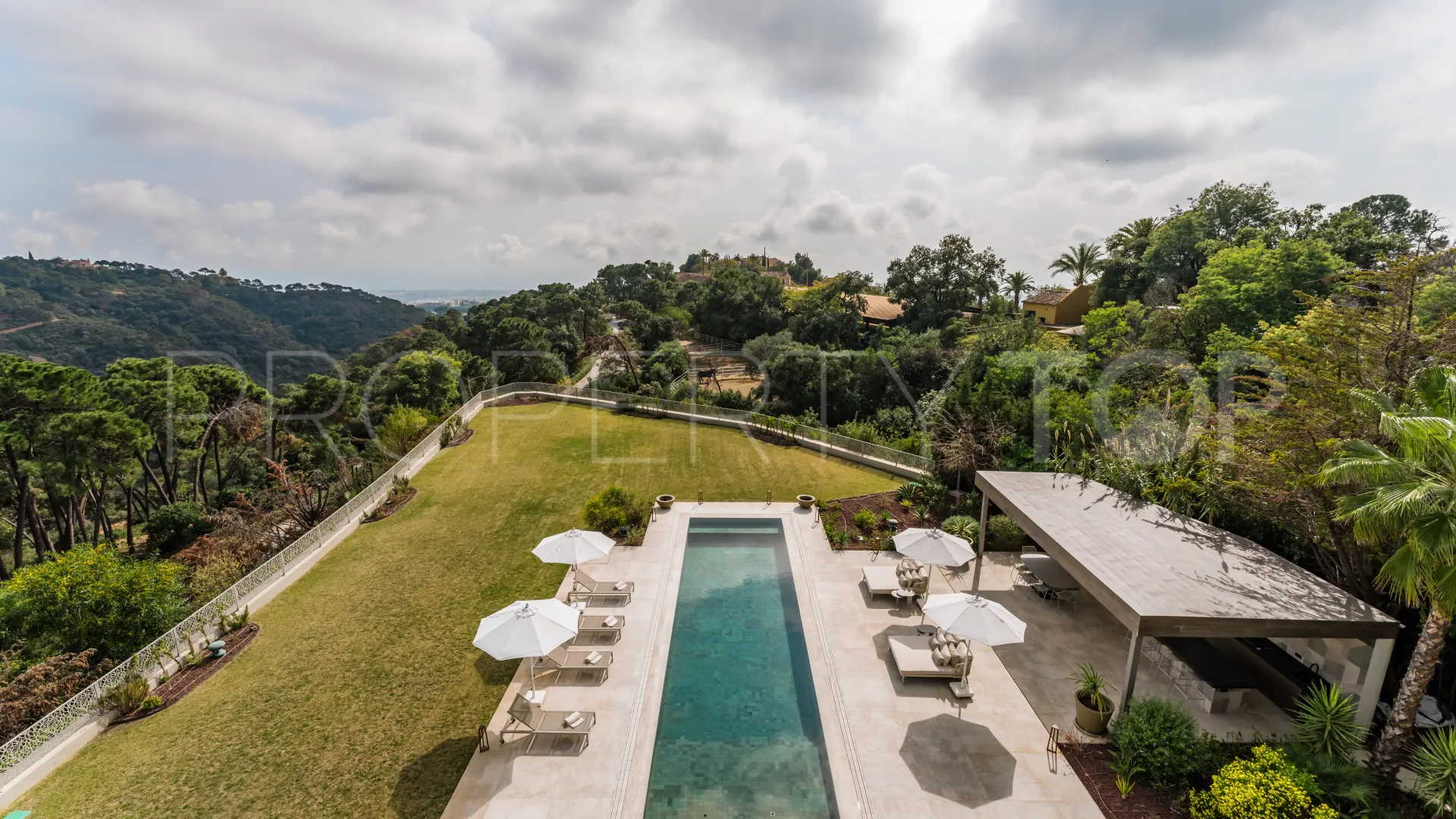 For sale villa in La Zagaleta with 6 bedrooms