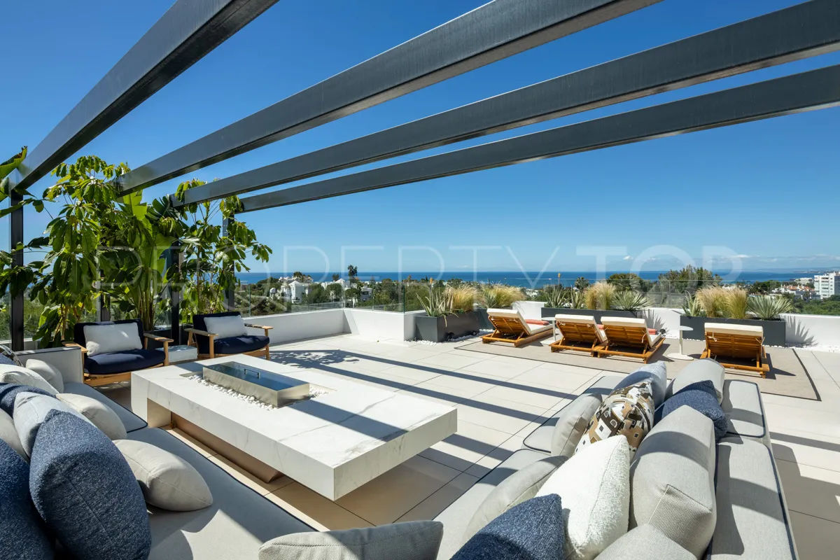 Rio Real, villa a la venta de 6 dormitorios