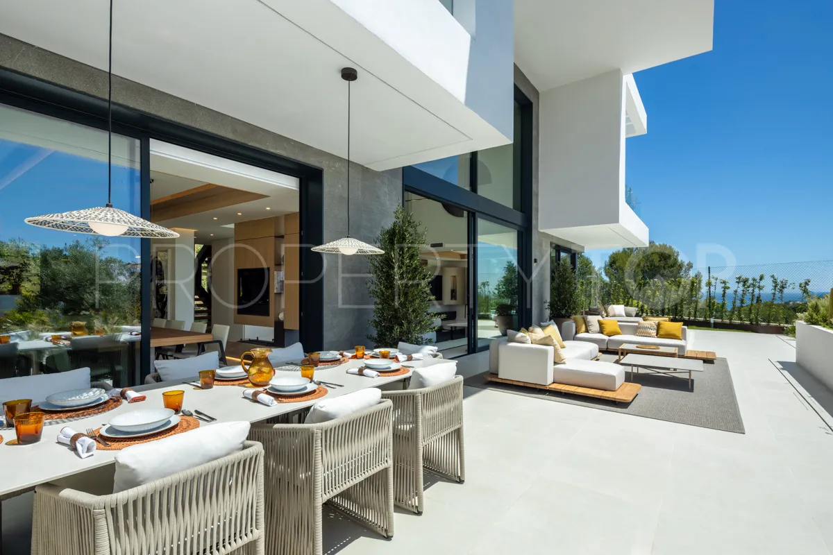 Rio Real, villa a la venta de 6 dormitorios