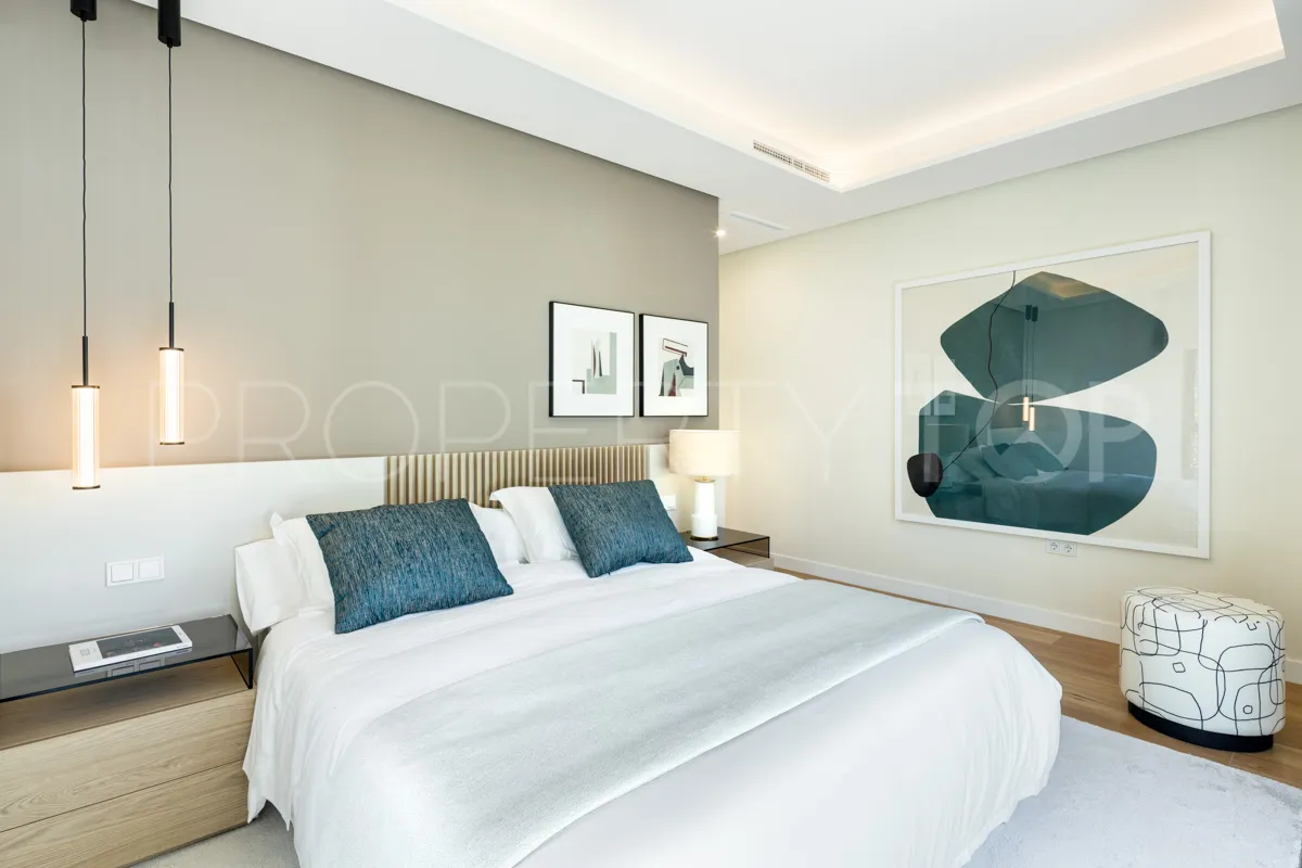 Rio Real, villa a la venta de 6 dormitorios