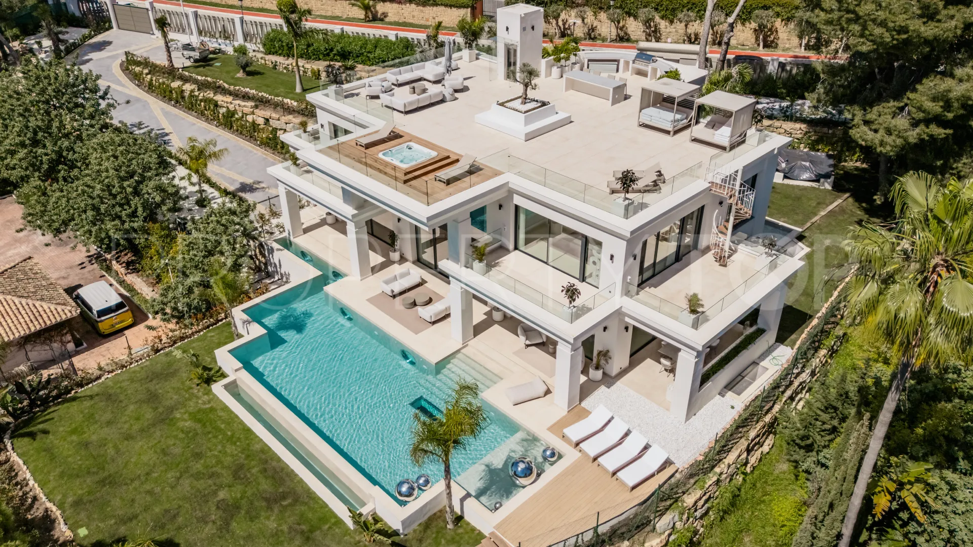 Villa for sale in Sierra Blanca
