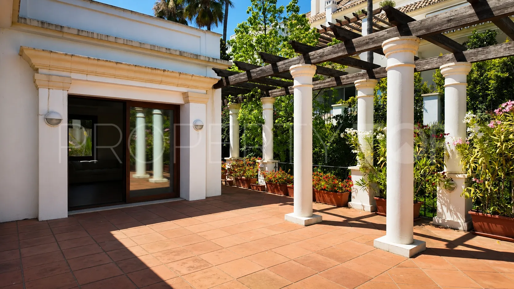 Bungalow in Monte Paraiso for sale