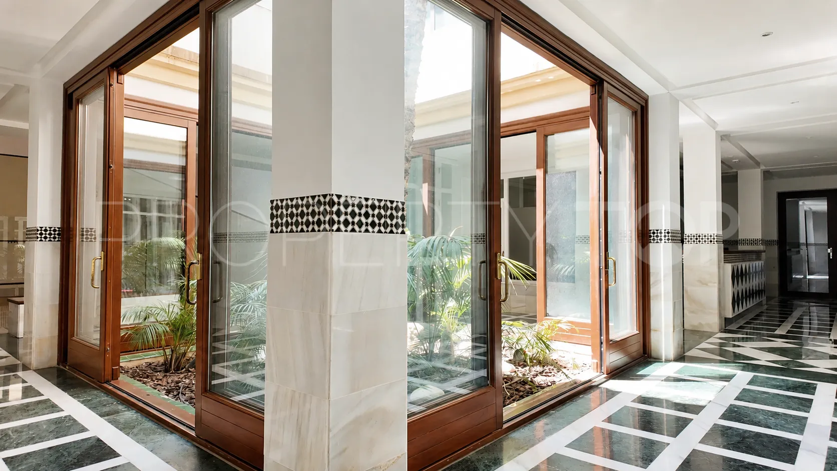 Bungalow in Monte Paraiso for sale