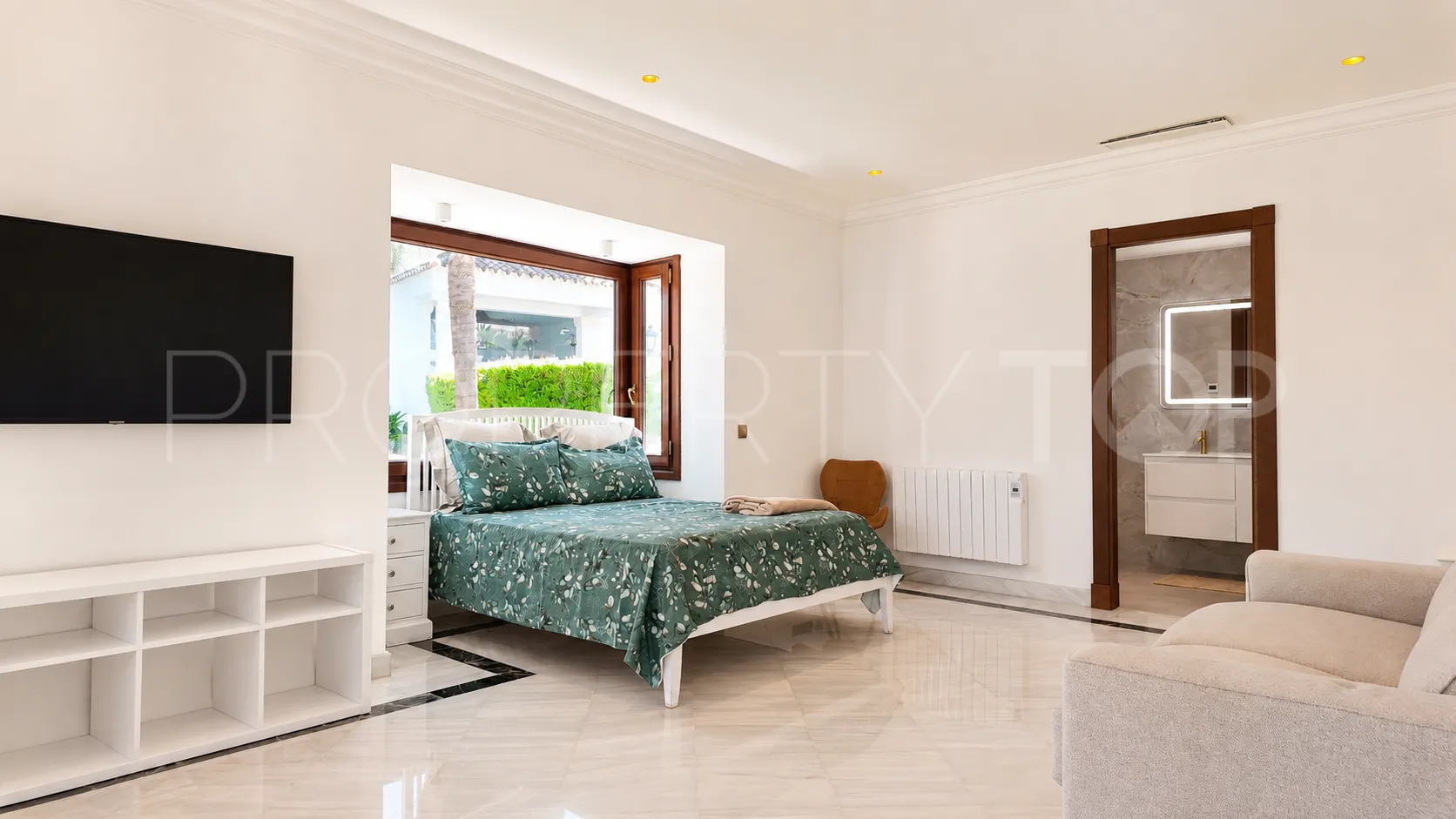 Bungalow in Monte Paraiso for sale