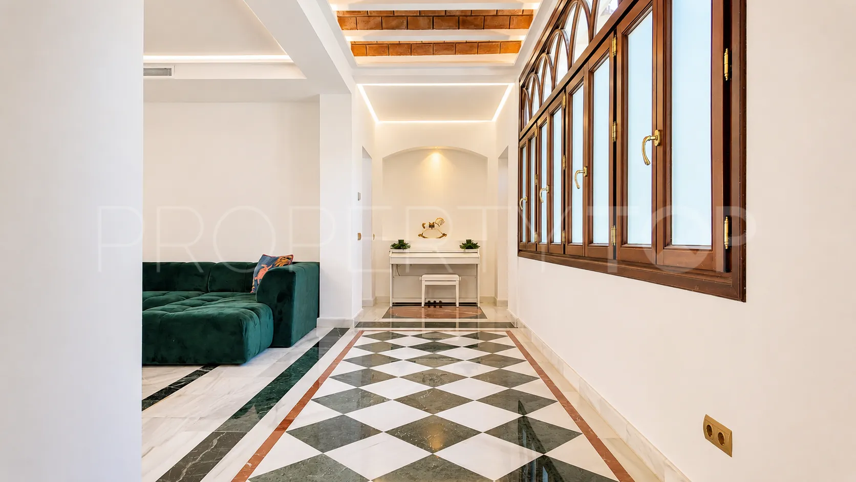 Bungalow in Monte Paraiso for sale