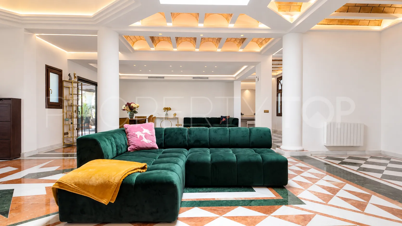 Bungalow in Monte Paraiso for sale