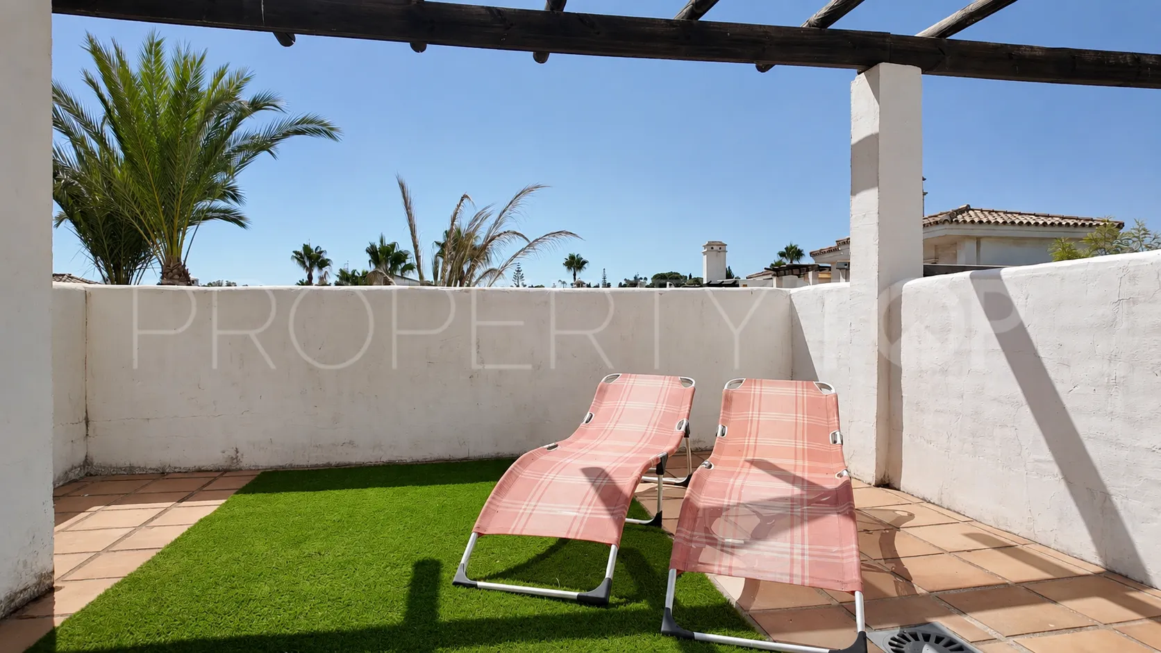 For sale duplex penthouse in Los Naranjos de Marbella