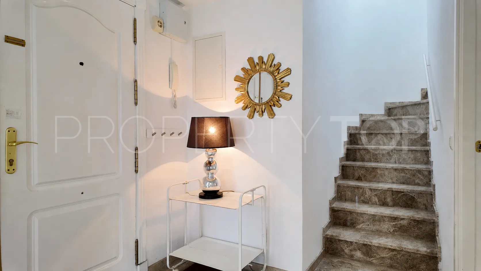 For sale duplex penthouse in Los Naranjos de Marbella