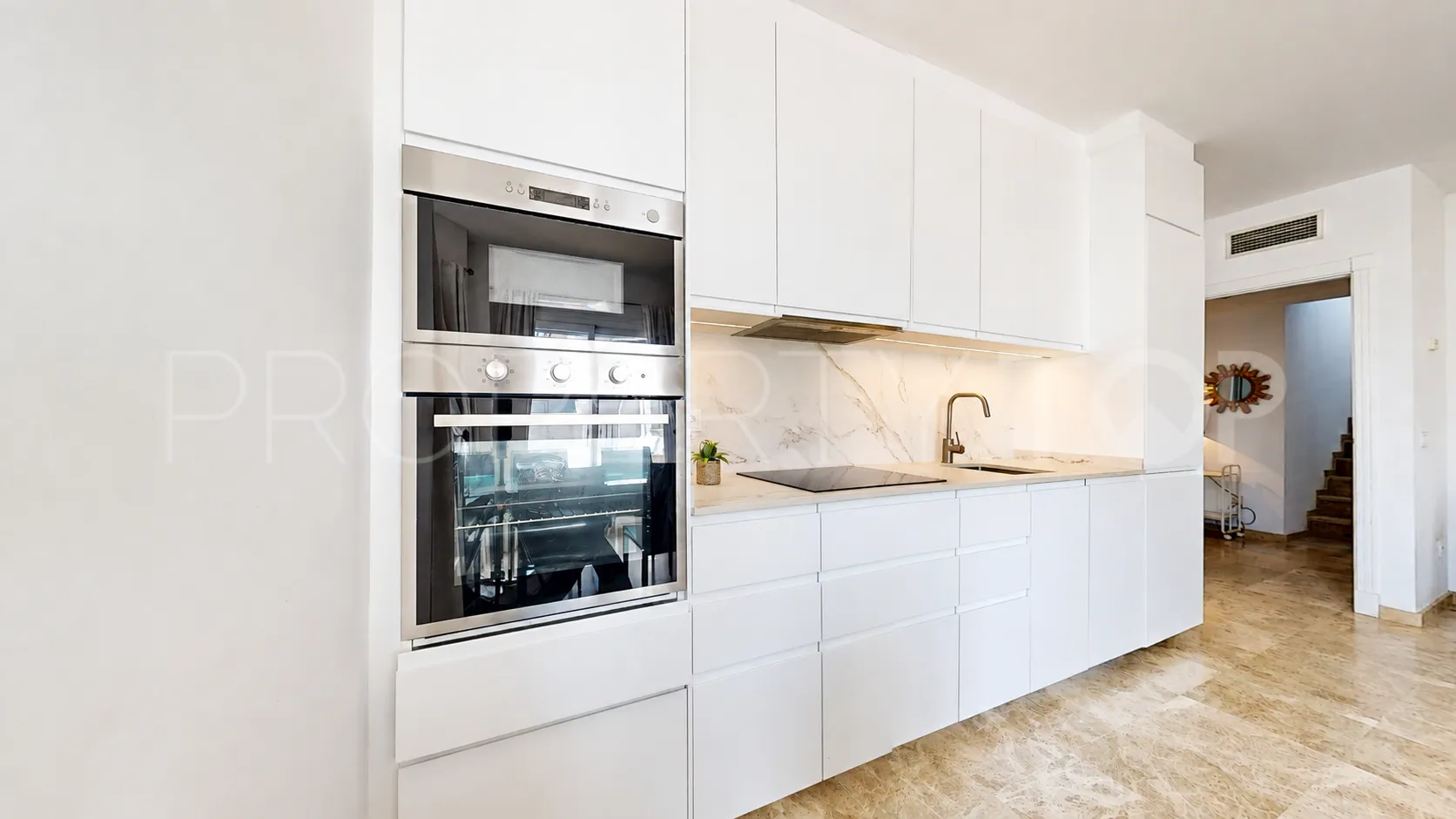 For sale duplex penthouse in Los Naranjos de Marbella
