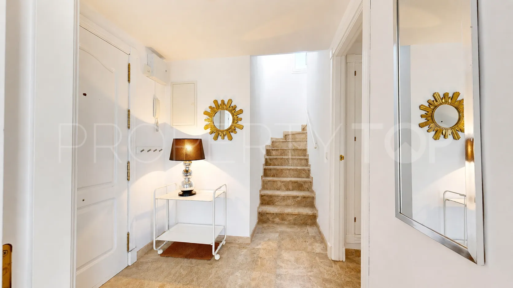 For sale duplex penthouse in Los Naranjos de Marbella
