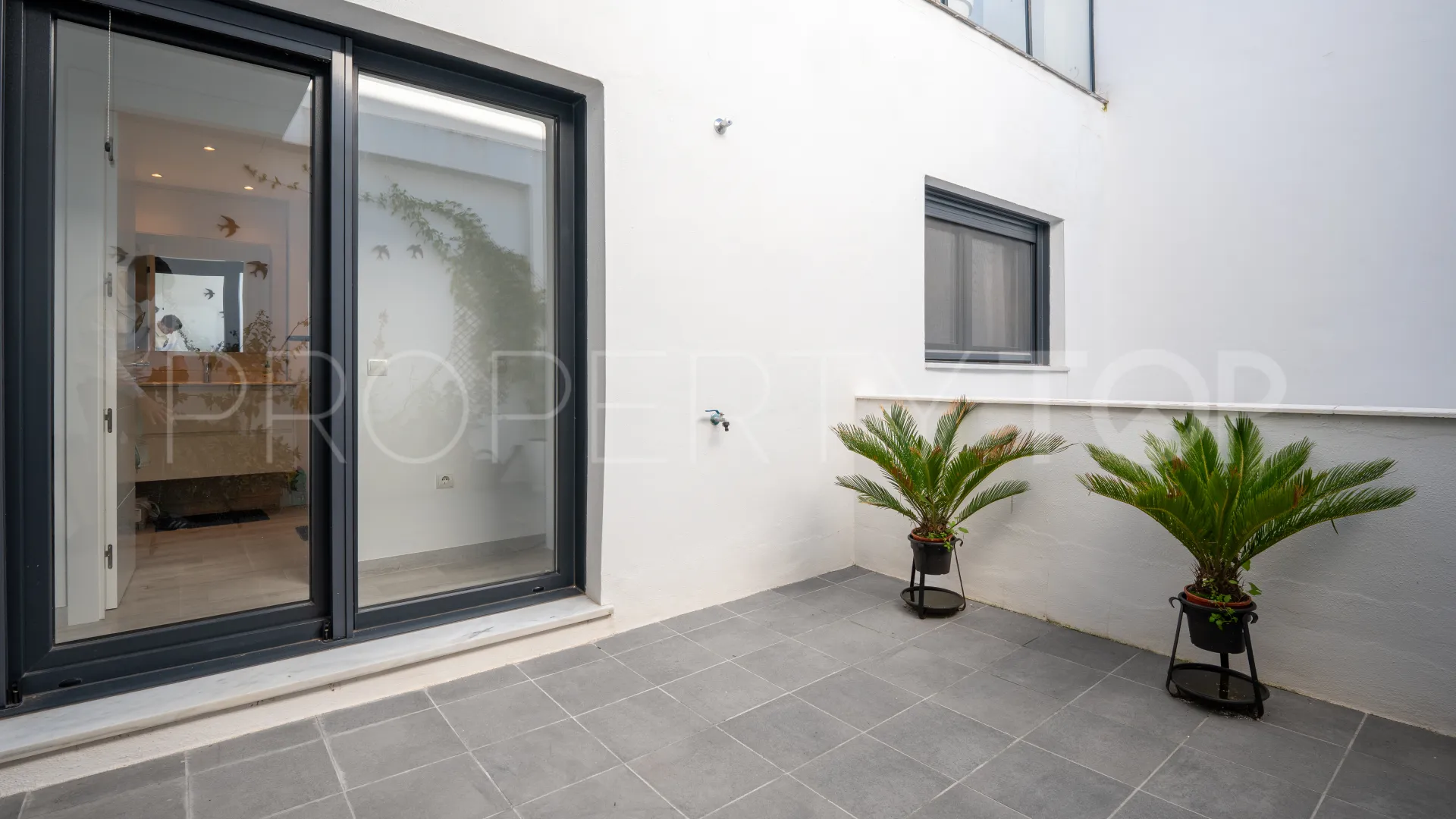 For sale Marbella East 3 bedrooms town house