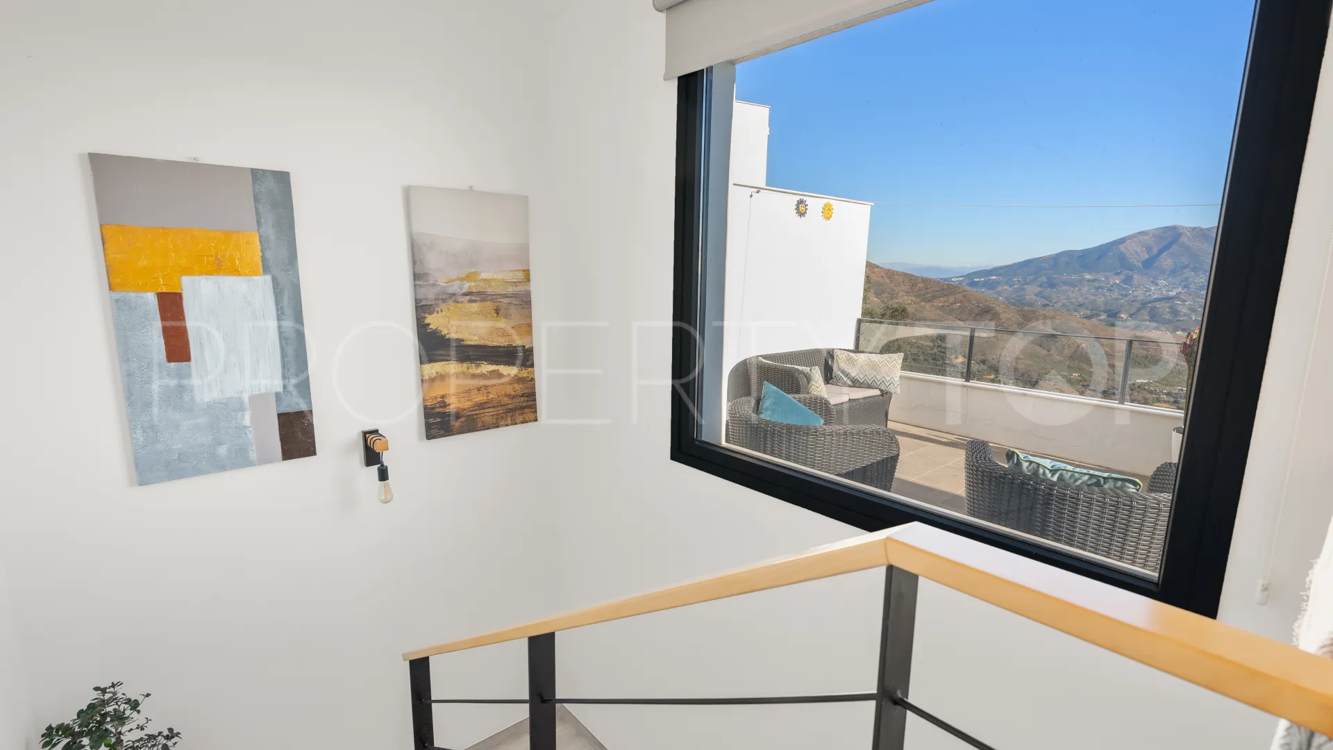 For sale Marbella East 3 bedrooms town house