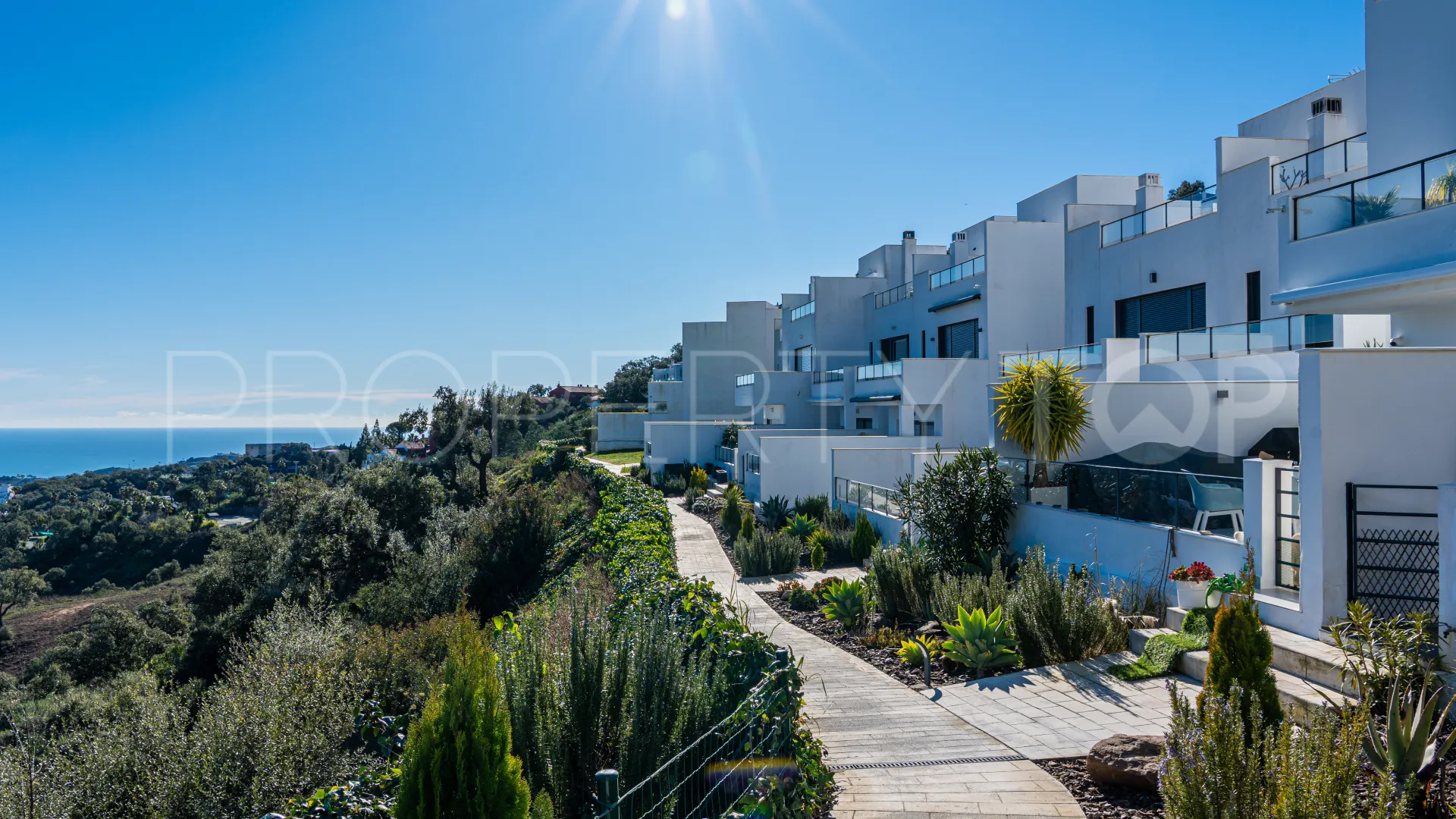 For sale Marbella East 3 bedrooms town house