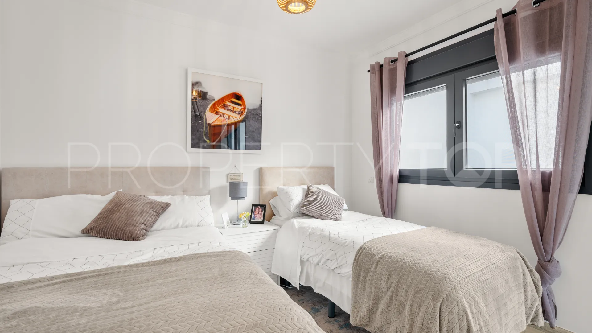 For sale Marbella East 3 bedrooms town house