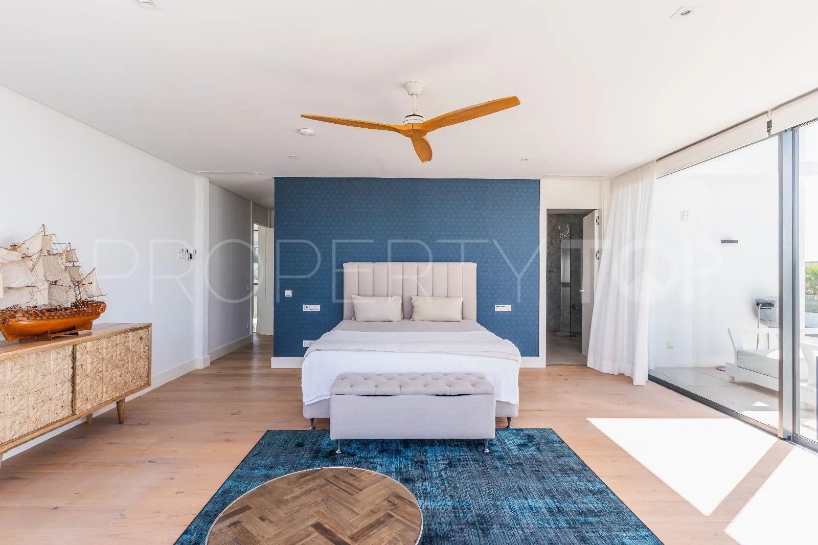 For sale 5 bedrooms villa in Cabopino