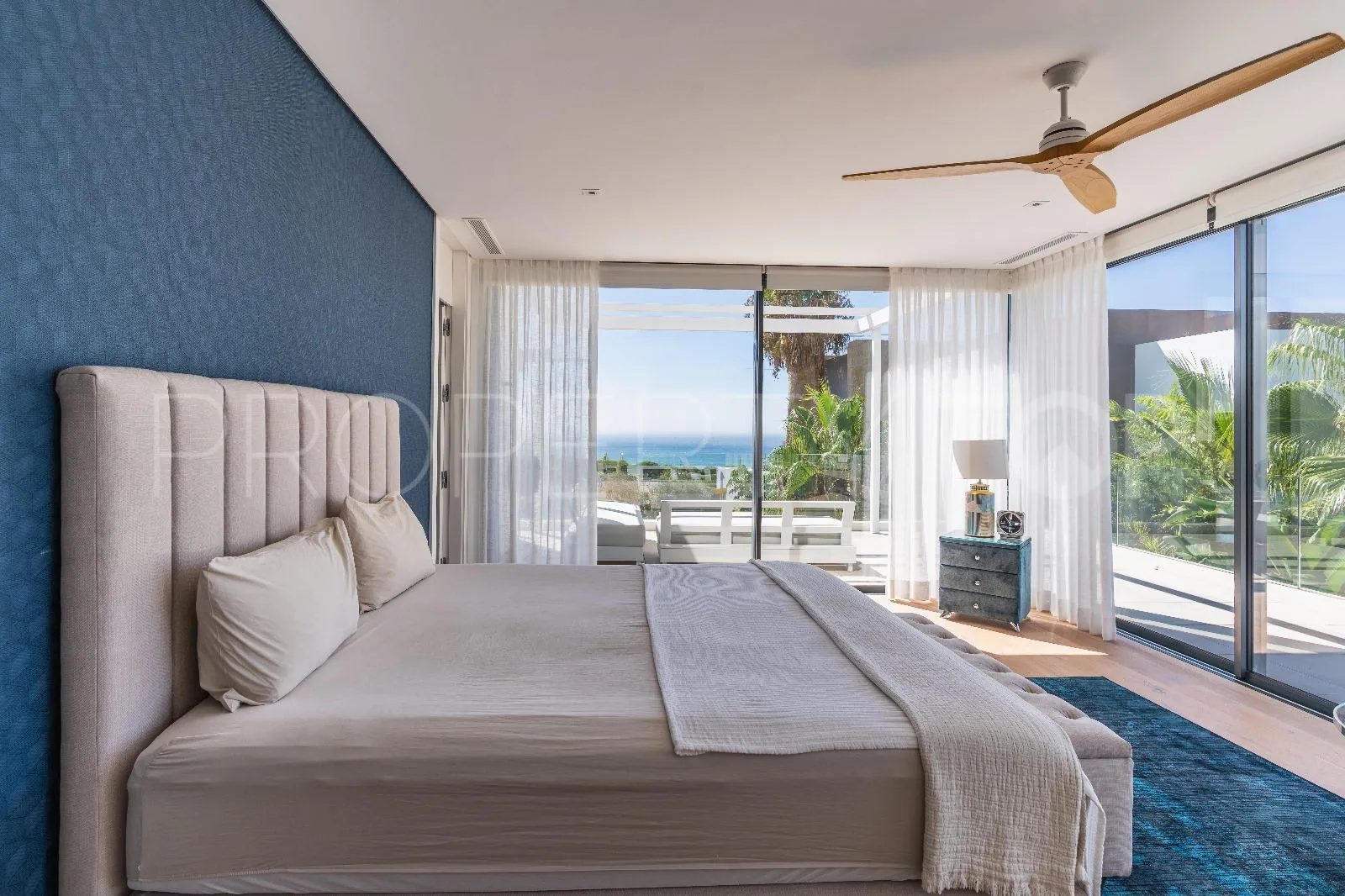 For sale 5 bedrooms villa in Cabopino