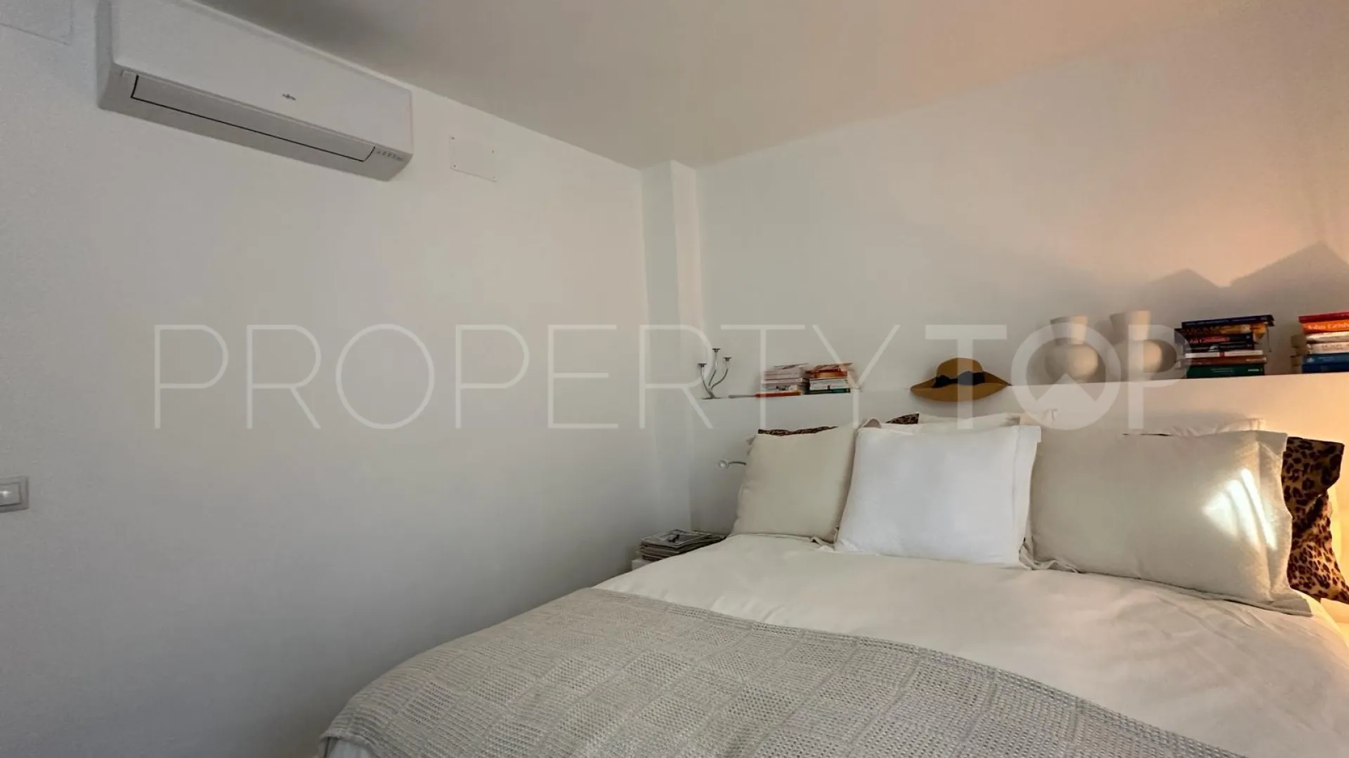 Town house in Coin Centro for sale
