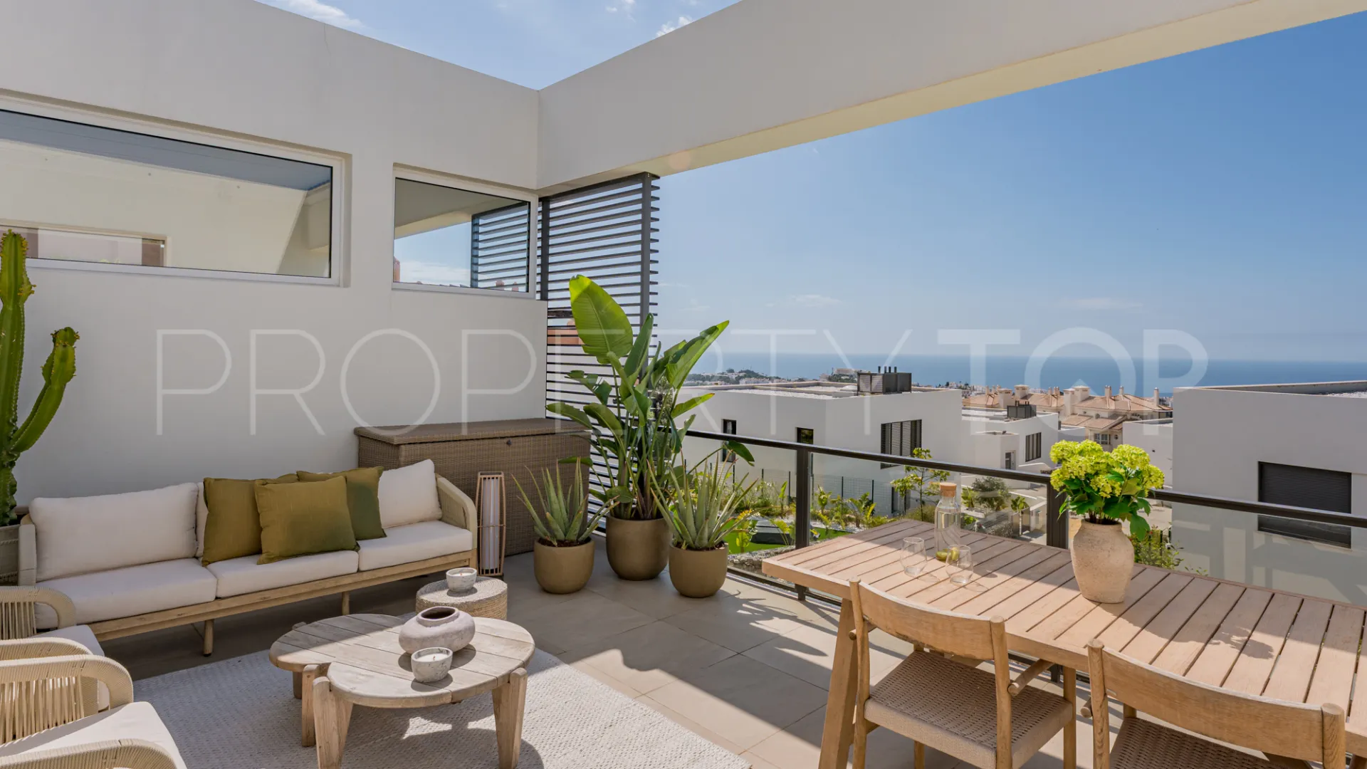 For sale Riviera del Sol semi detached house with 3 bedrooms