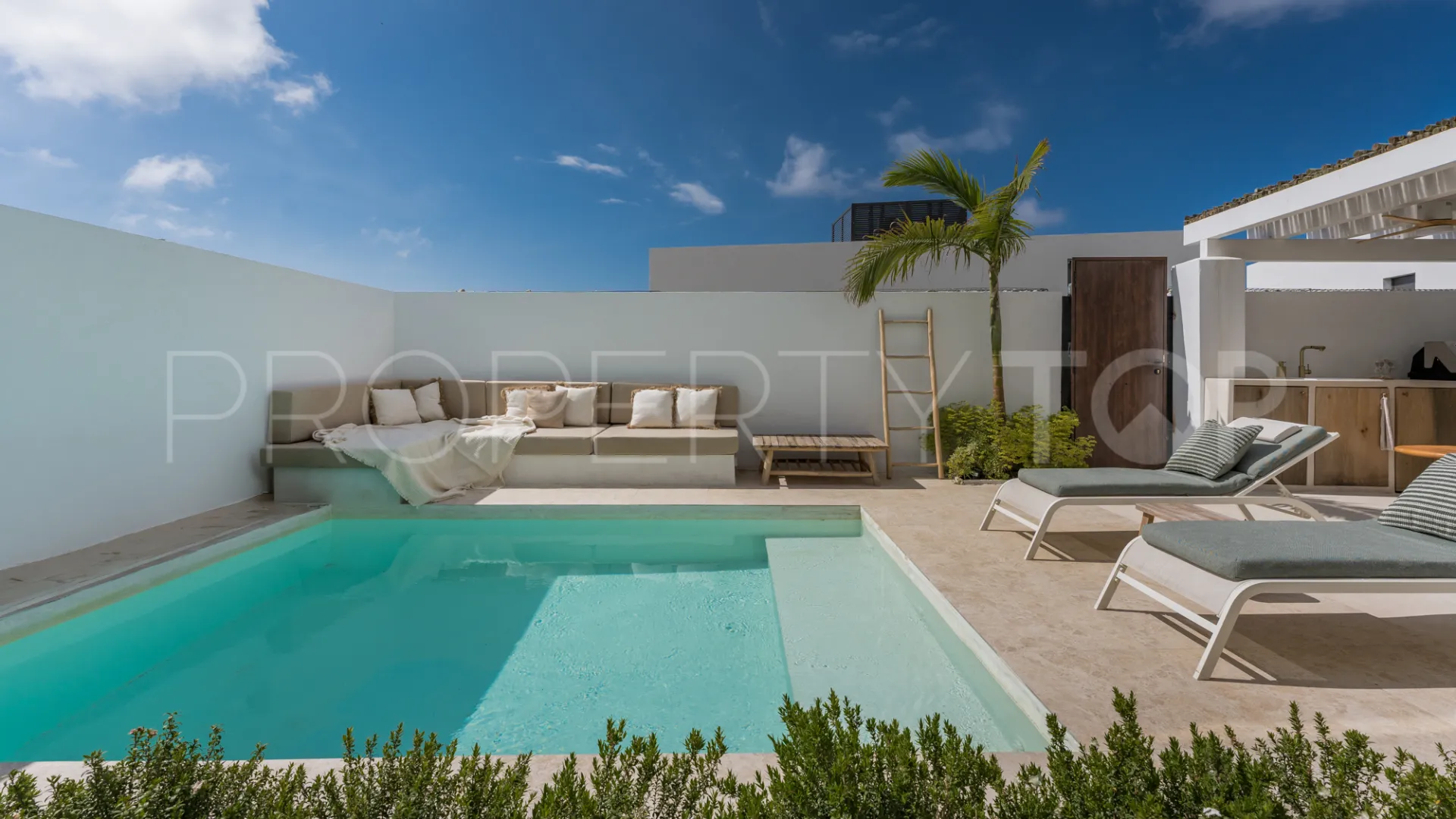 For sale Riviera del Sol semi detached house with 3 bedrooms