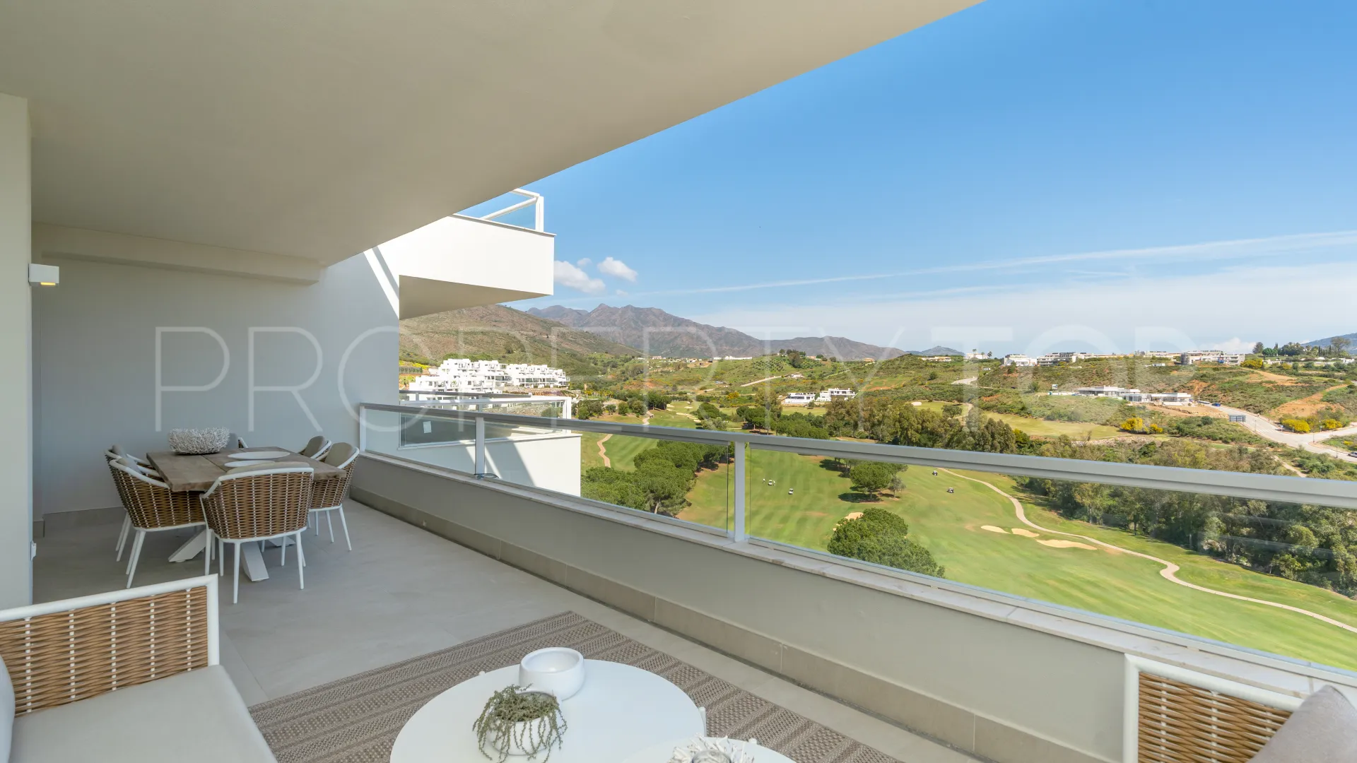 Comprar apartamento planta baja en La Cala Golf Resort