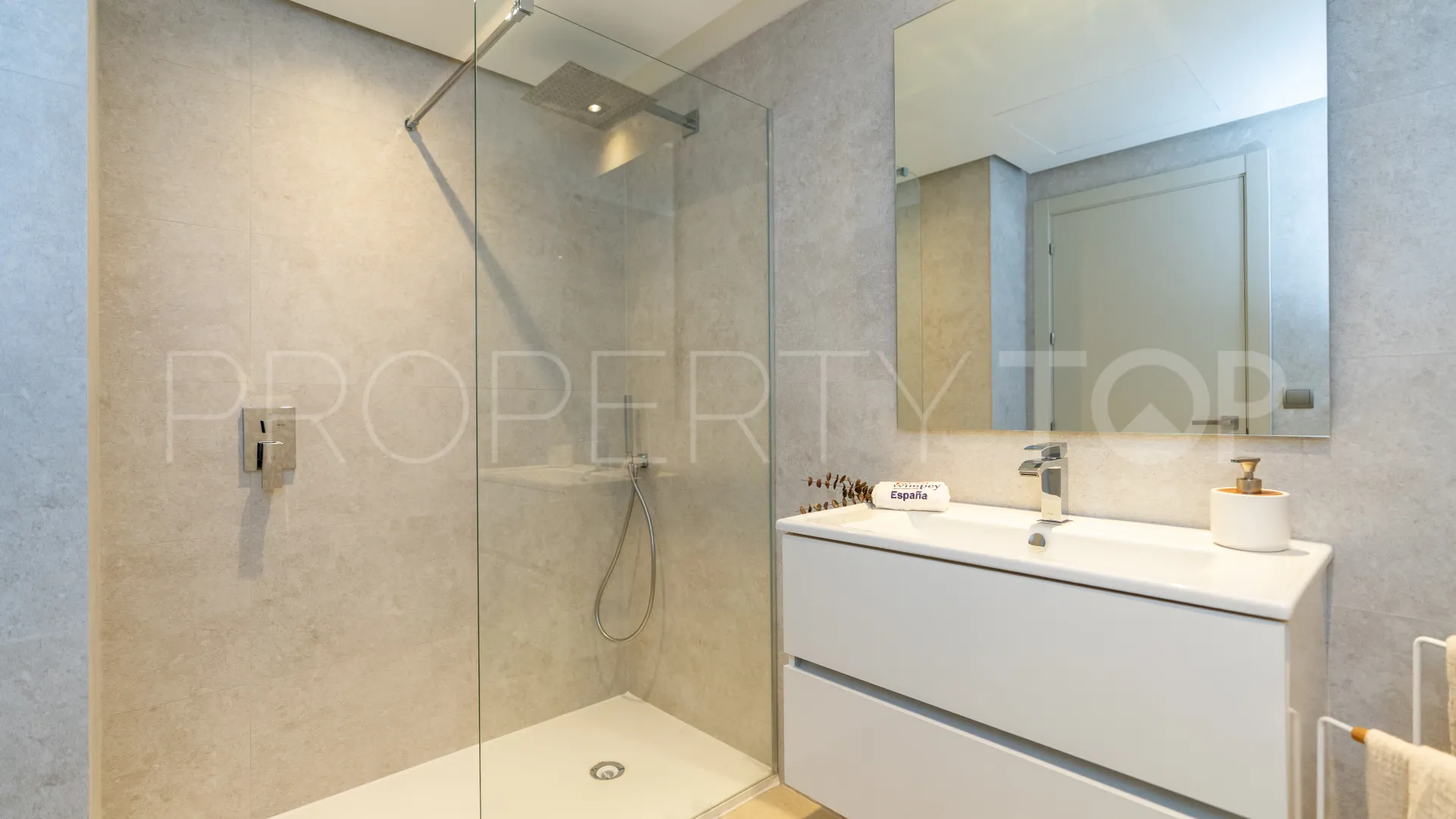 Comprar apartamento planta baja en La Cala Golf Resort