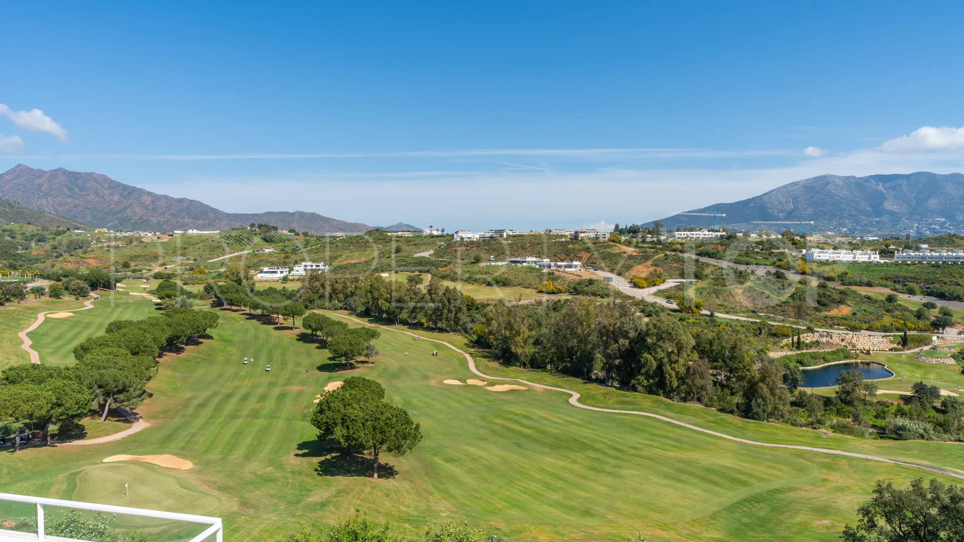 Comprar apartamento planta baja en La Cala Golf Resort