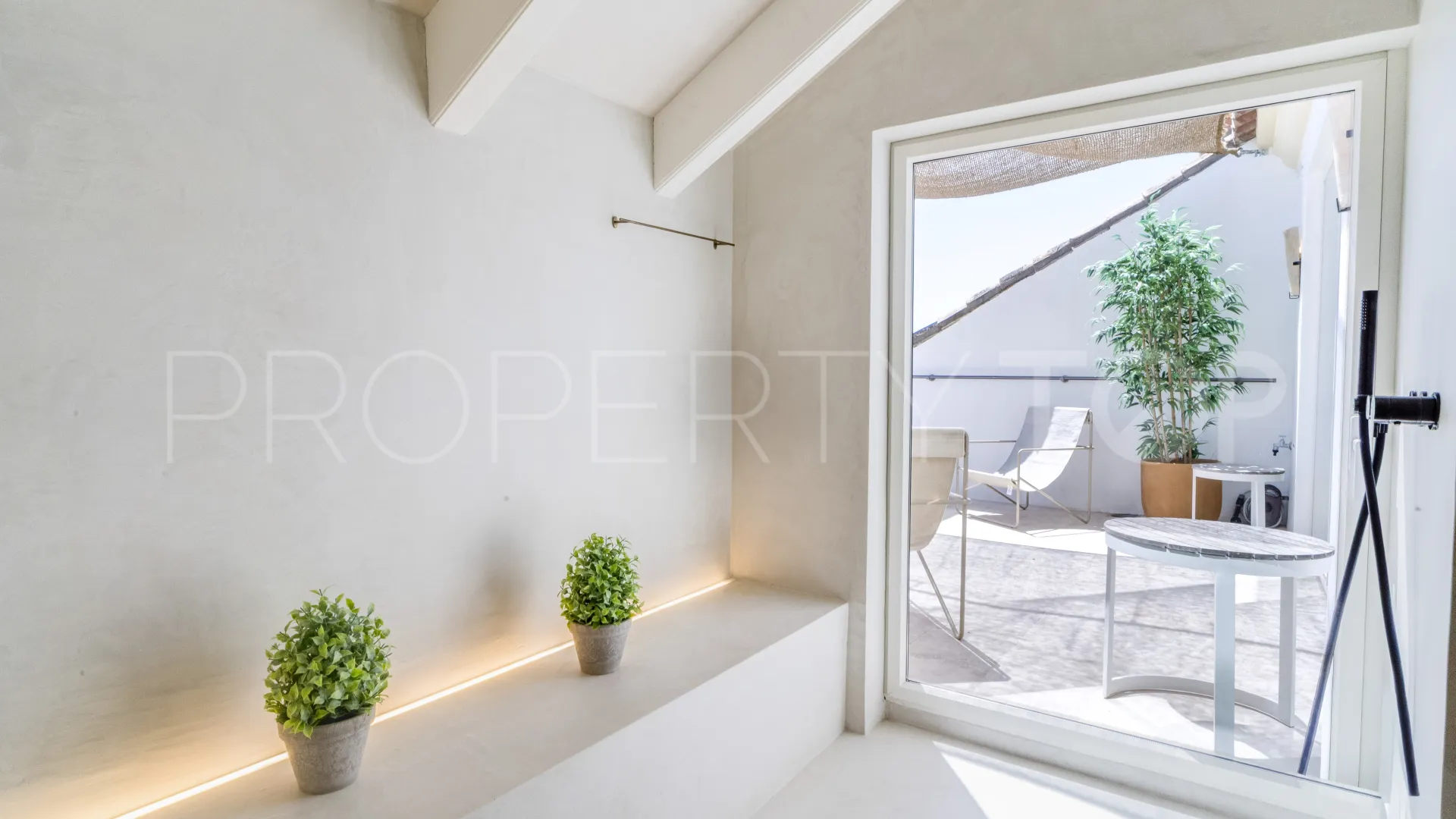 Monte Paraiso, atico duplex con 5 dormitorios en venta