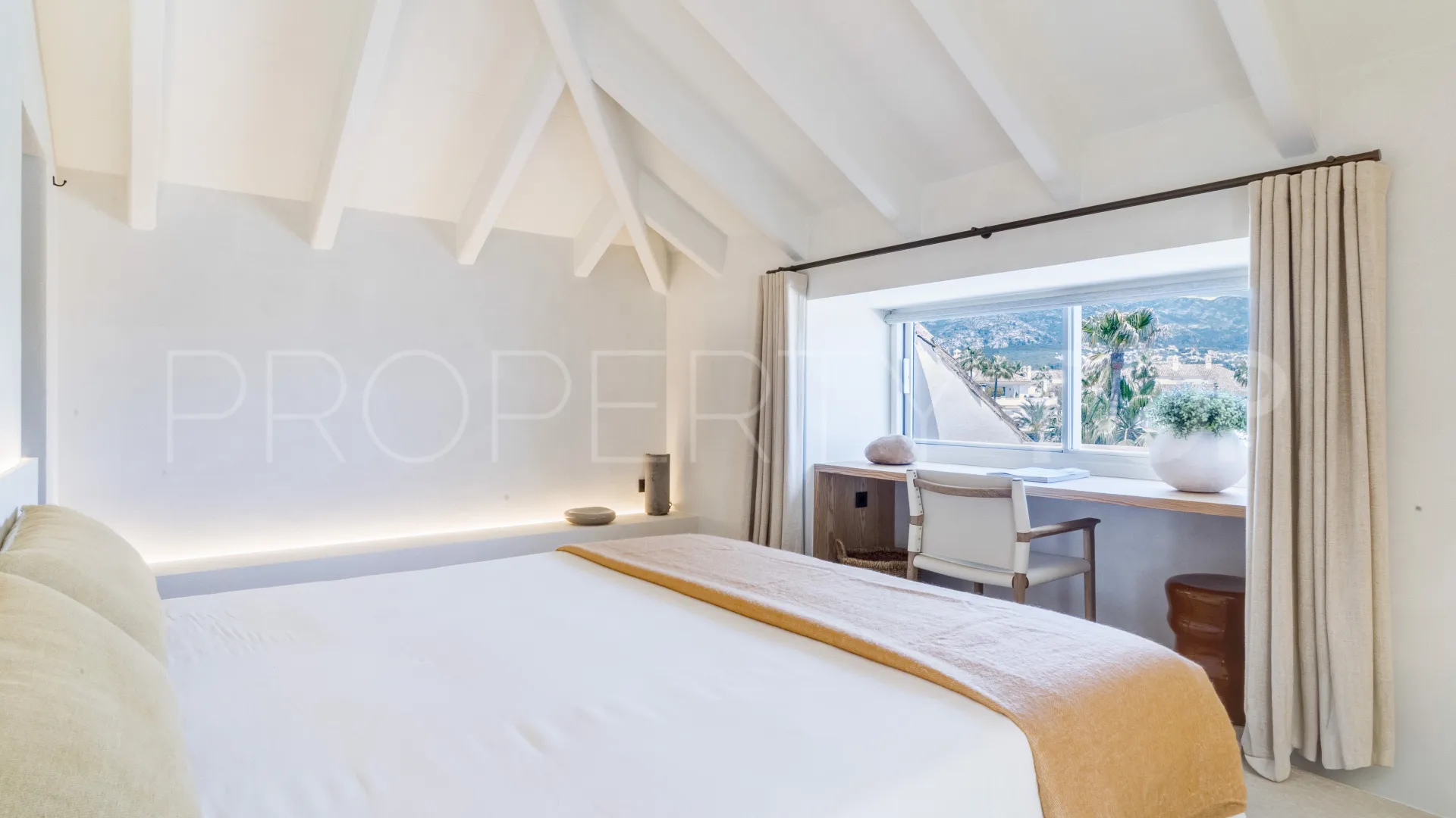 Monte Paraiso, atico duplex con 5 dormitorios en venta