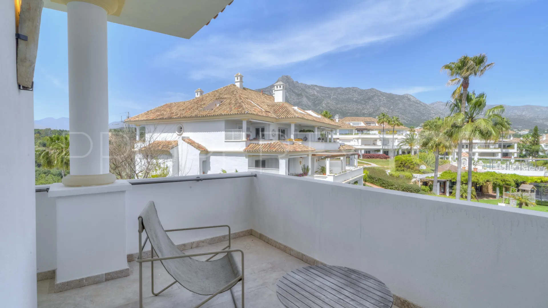 Monte Paraiso, atico duplex con 5 dormitorios en venta