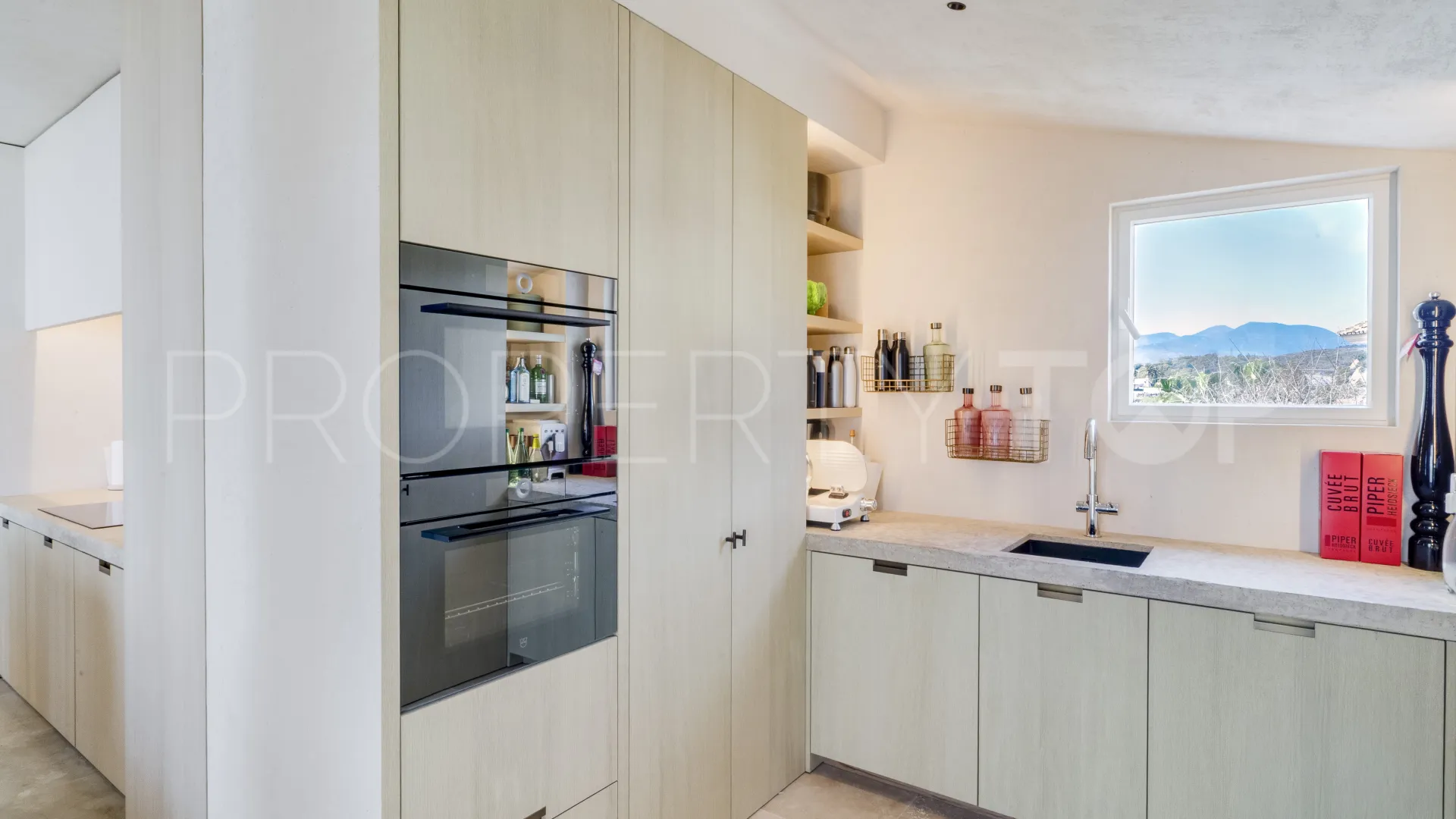 Monte Paraiso, atico duplex con 5 dormitorios en venta