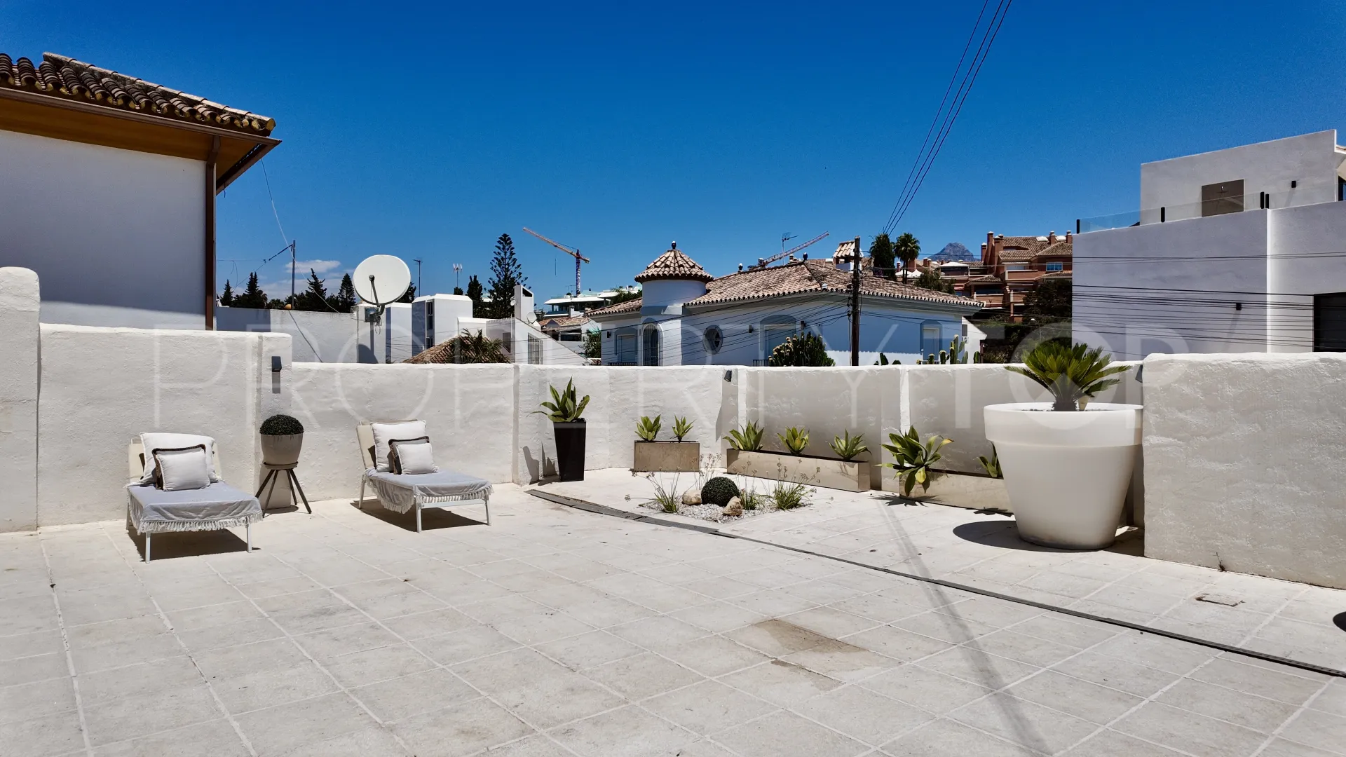 Villa en venta en Nueva Andalucia